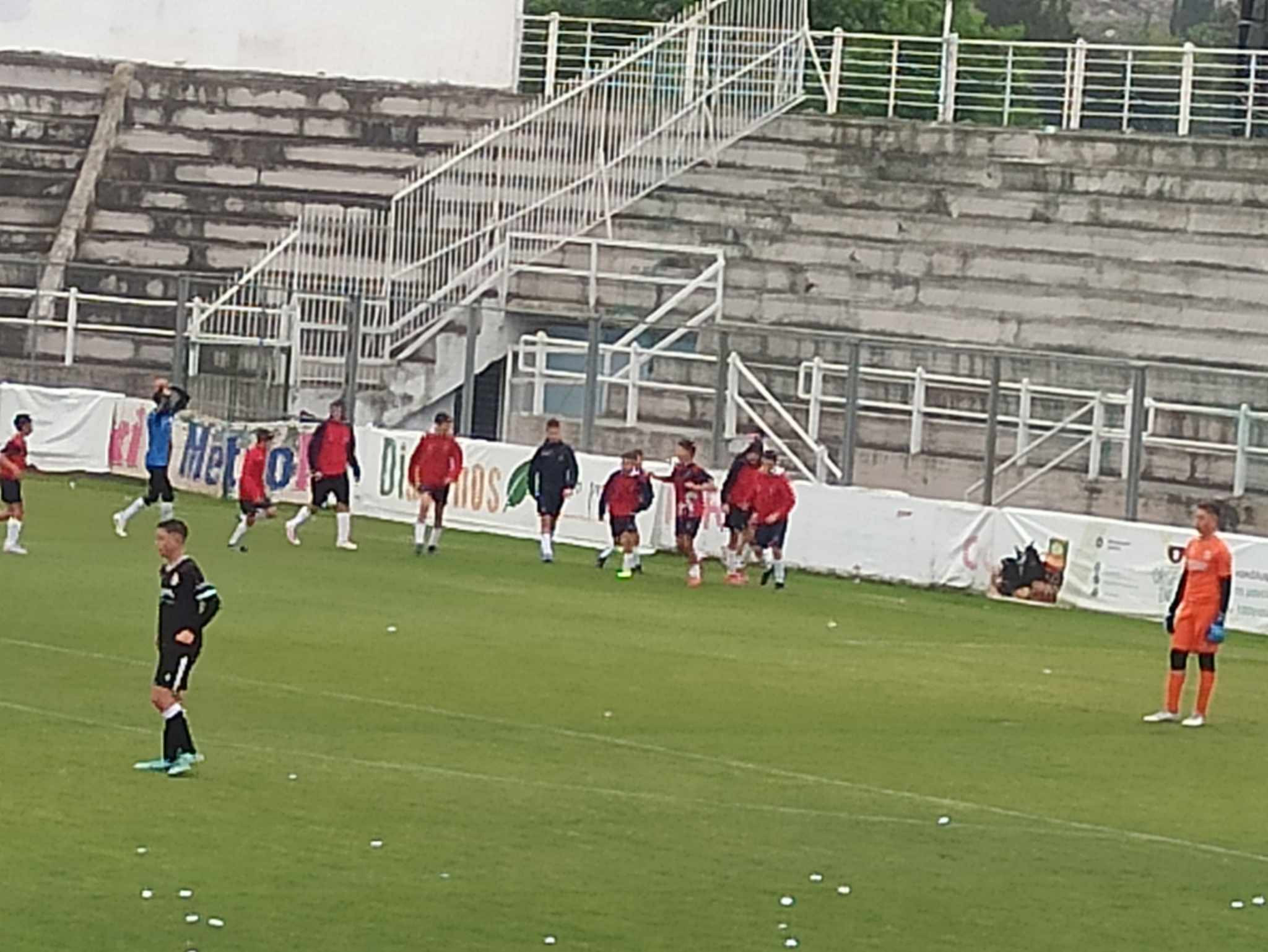 Οι πανηγυρισμοί στο 0-2 από την Αθλητική Ακαδημία