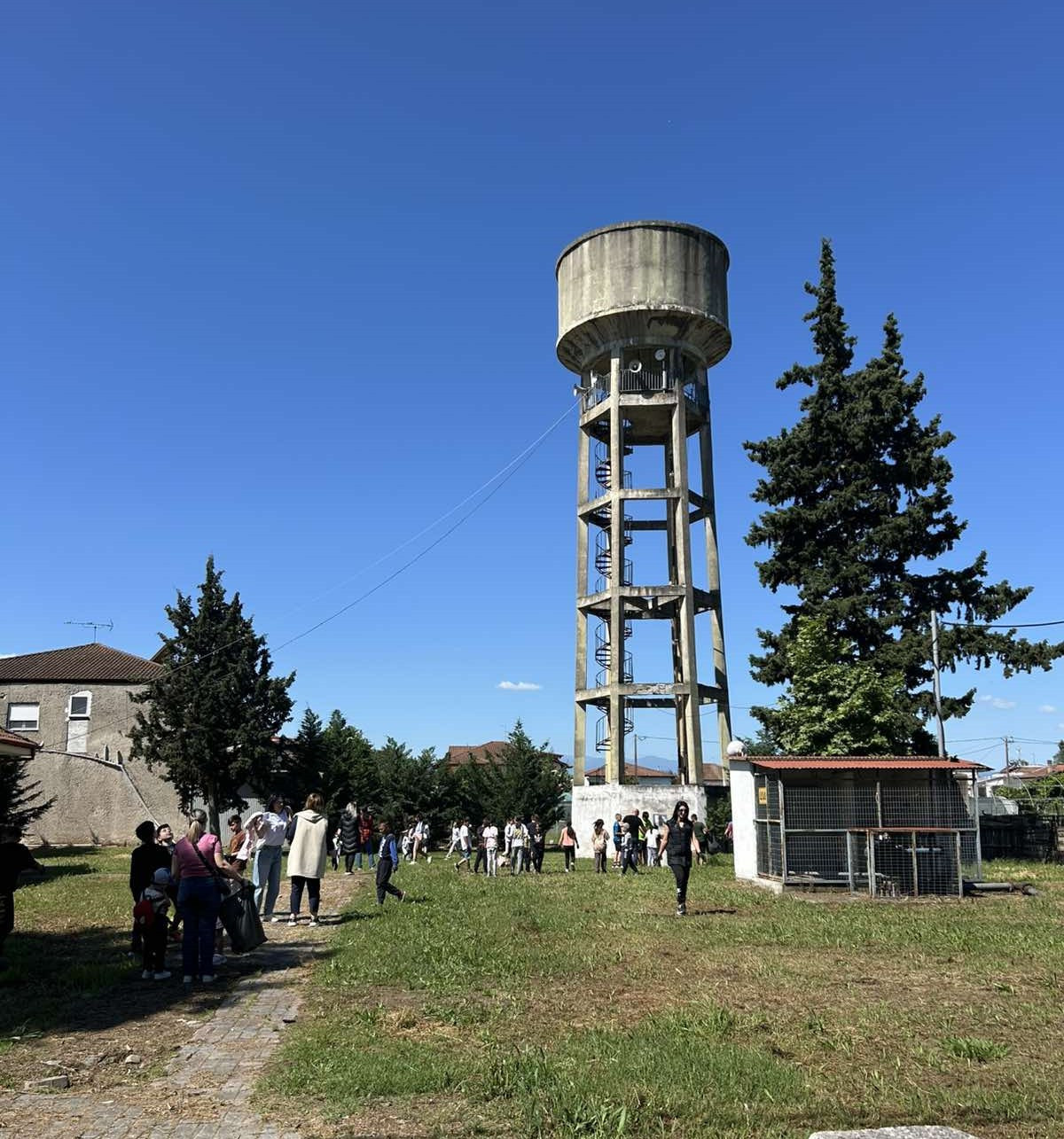 4-ruJPQ.jpg