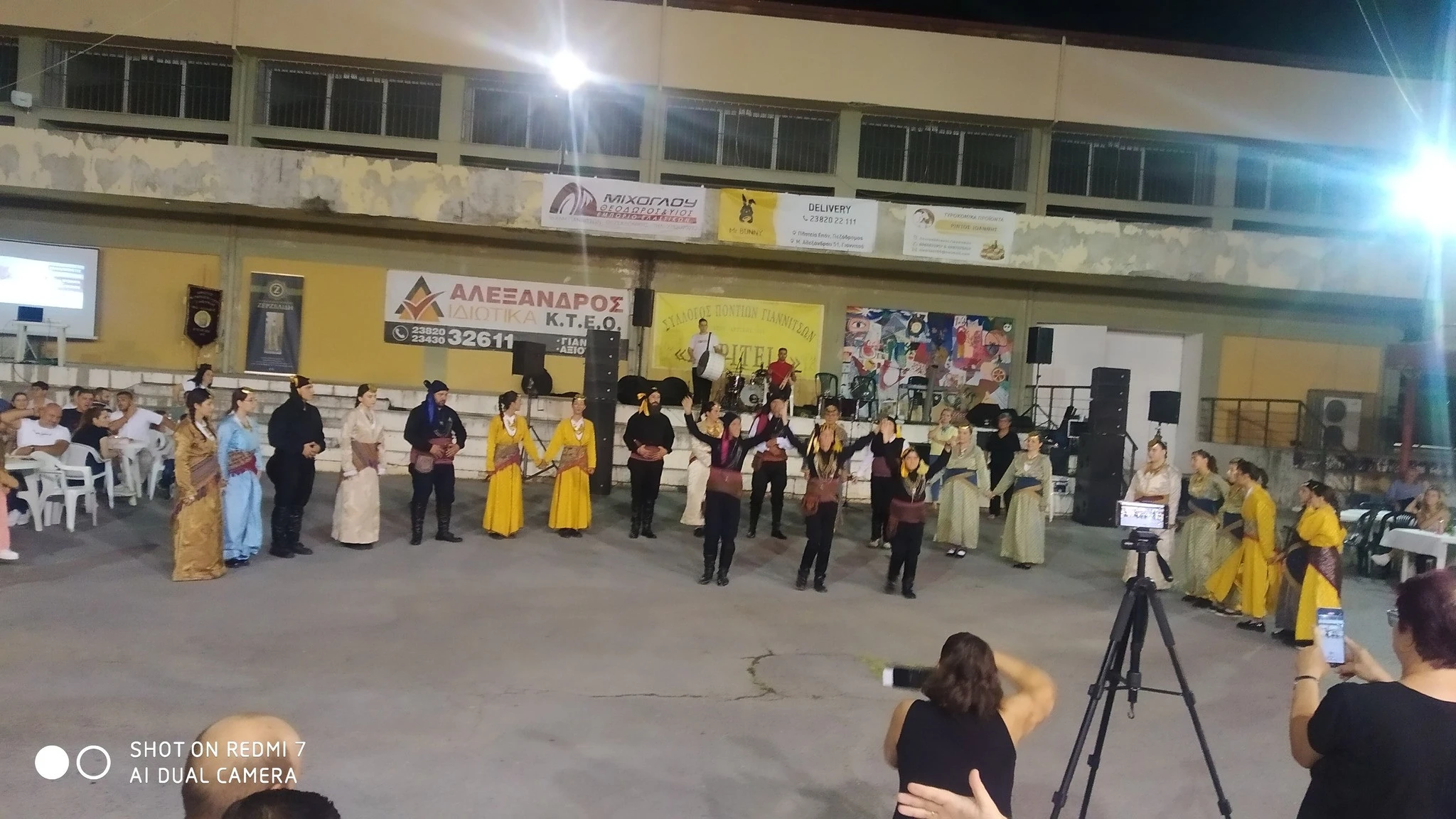 3-wfIUL.jpg
