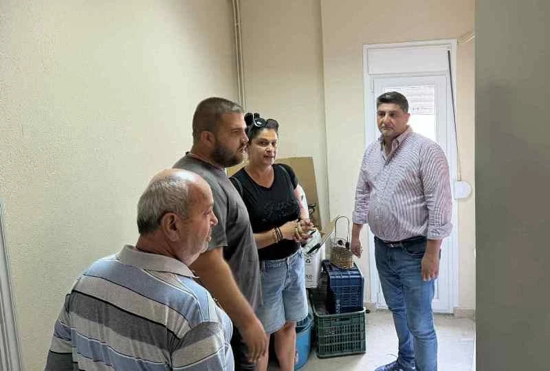 dt-episkepsi-dimarkhoy-pellas-stin-koinotita-athyron-parakolouthisi-erghasiwn-kai-kataghrafi-provlimaton-9.jpg