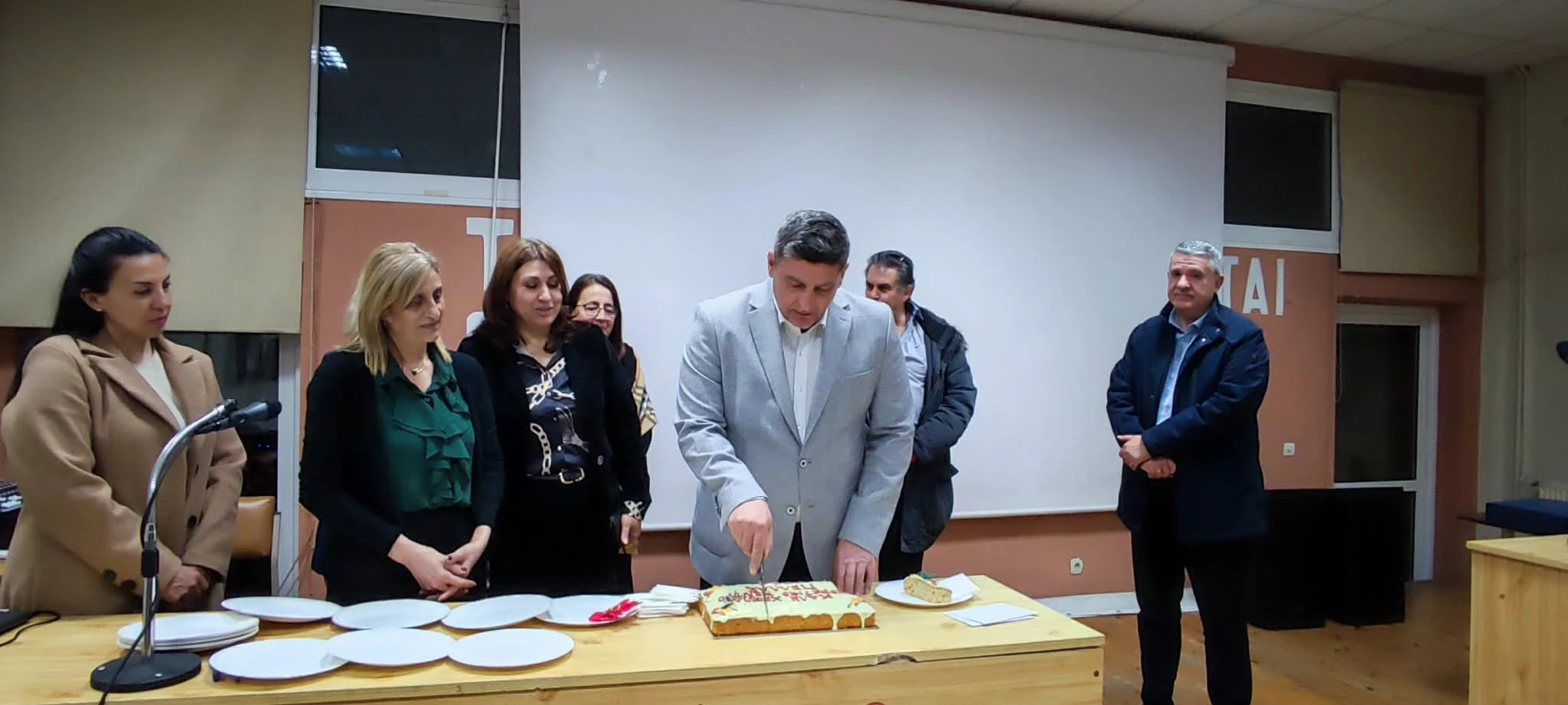 1ca2de6c-5cae-46a4-aaff-72aa021d6fcb.jfif