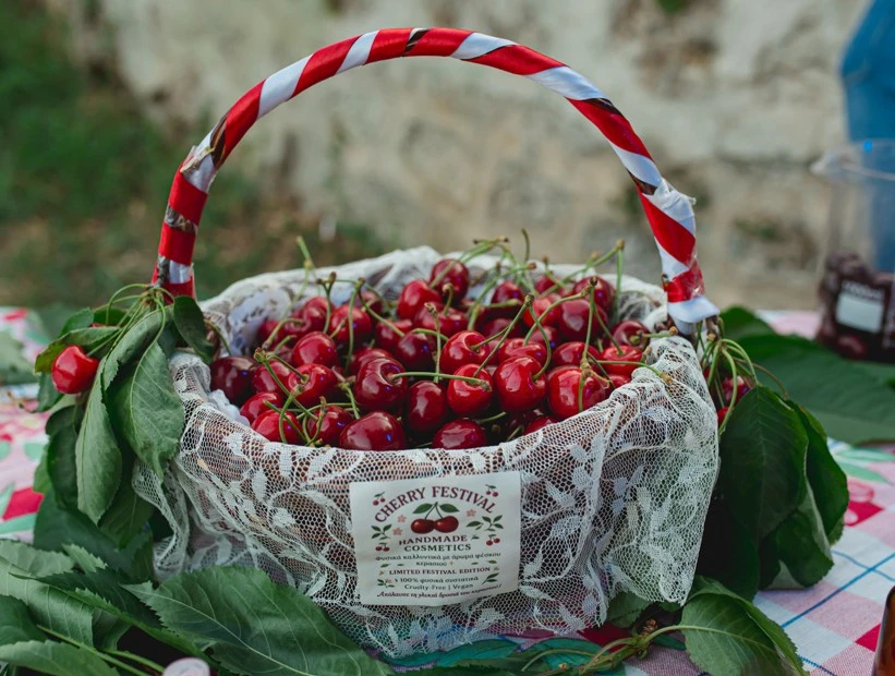 edessa-cherry1.jpg