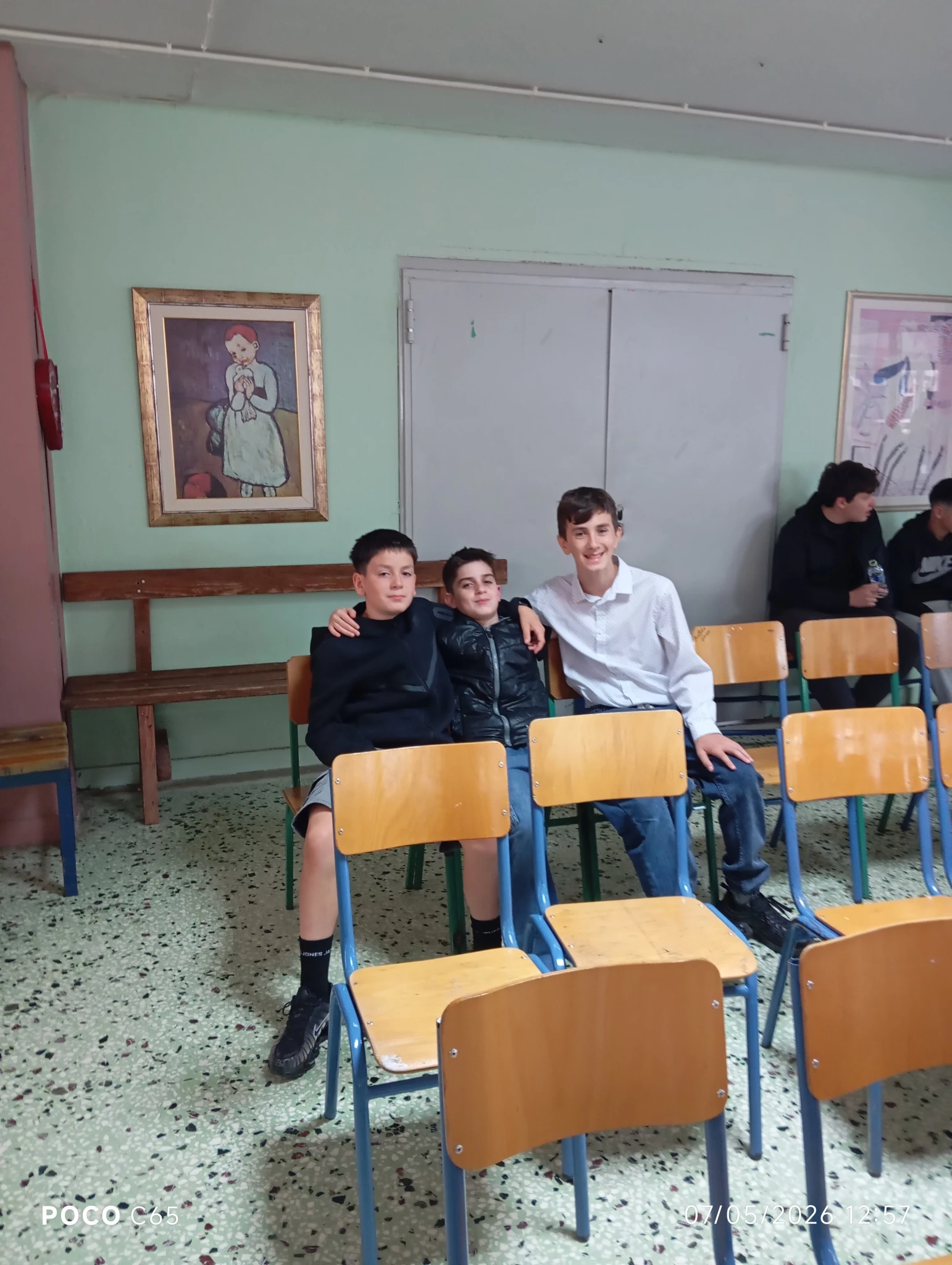 s3.jpg