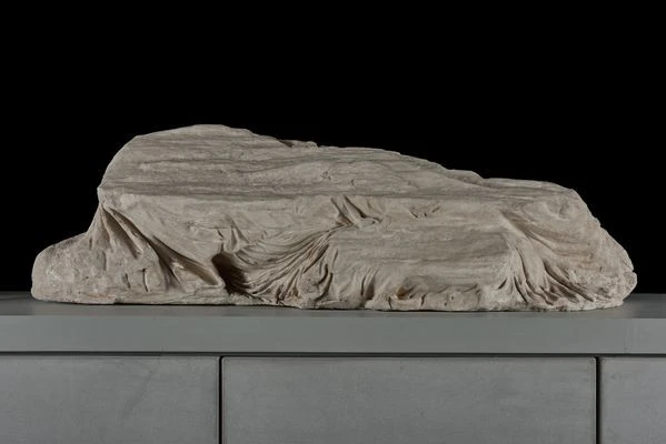 10520-1-moyseio-akropolis-parthenonas-dytiko-aetoma-kallirroi.jpg