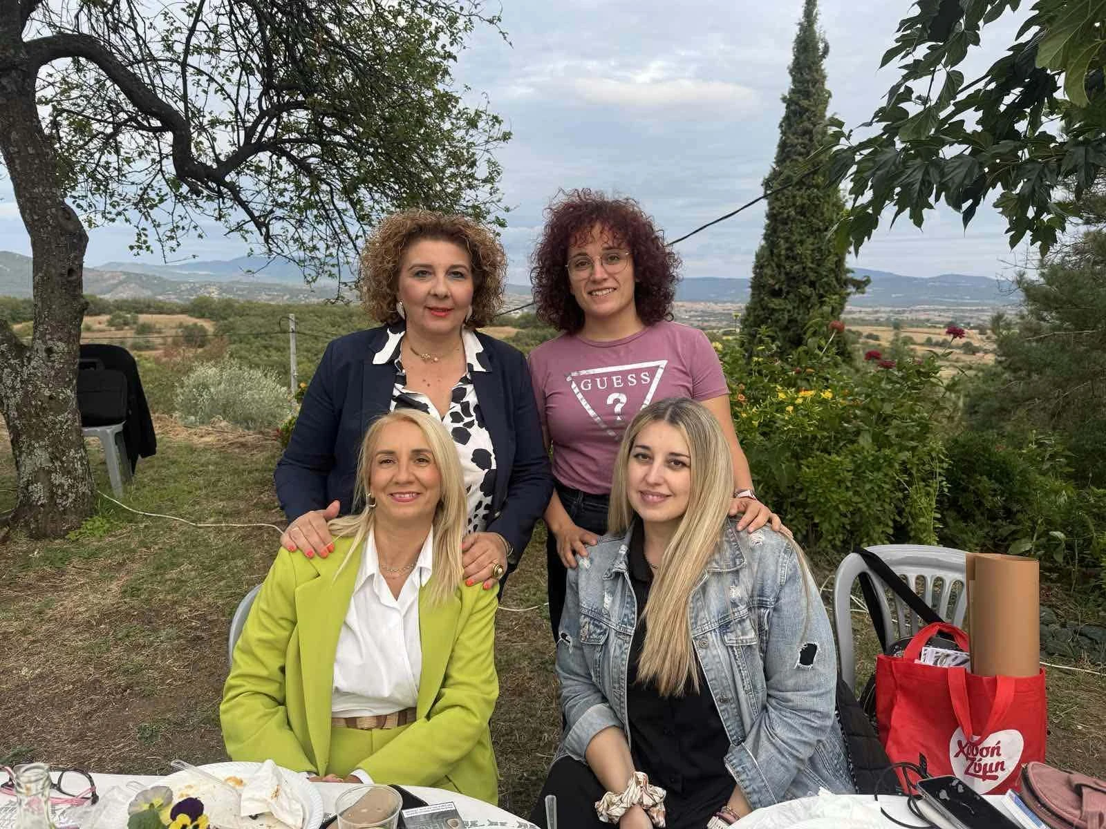 ekdelose-gia-ten-trite-elikia-sto-dibouno-5.jpeg