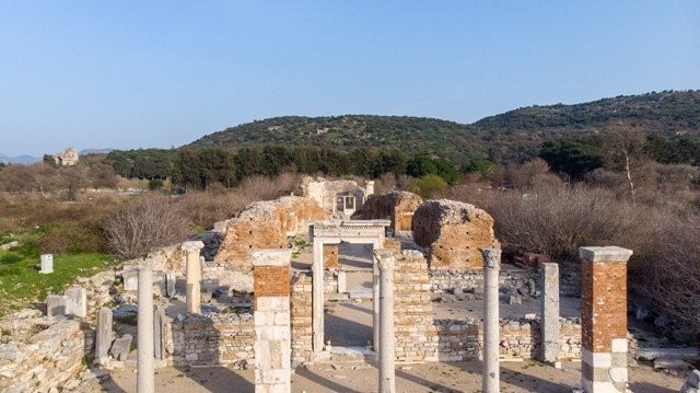 izmir-ephesus-mary-church-2.jpg