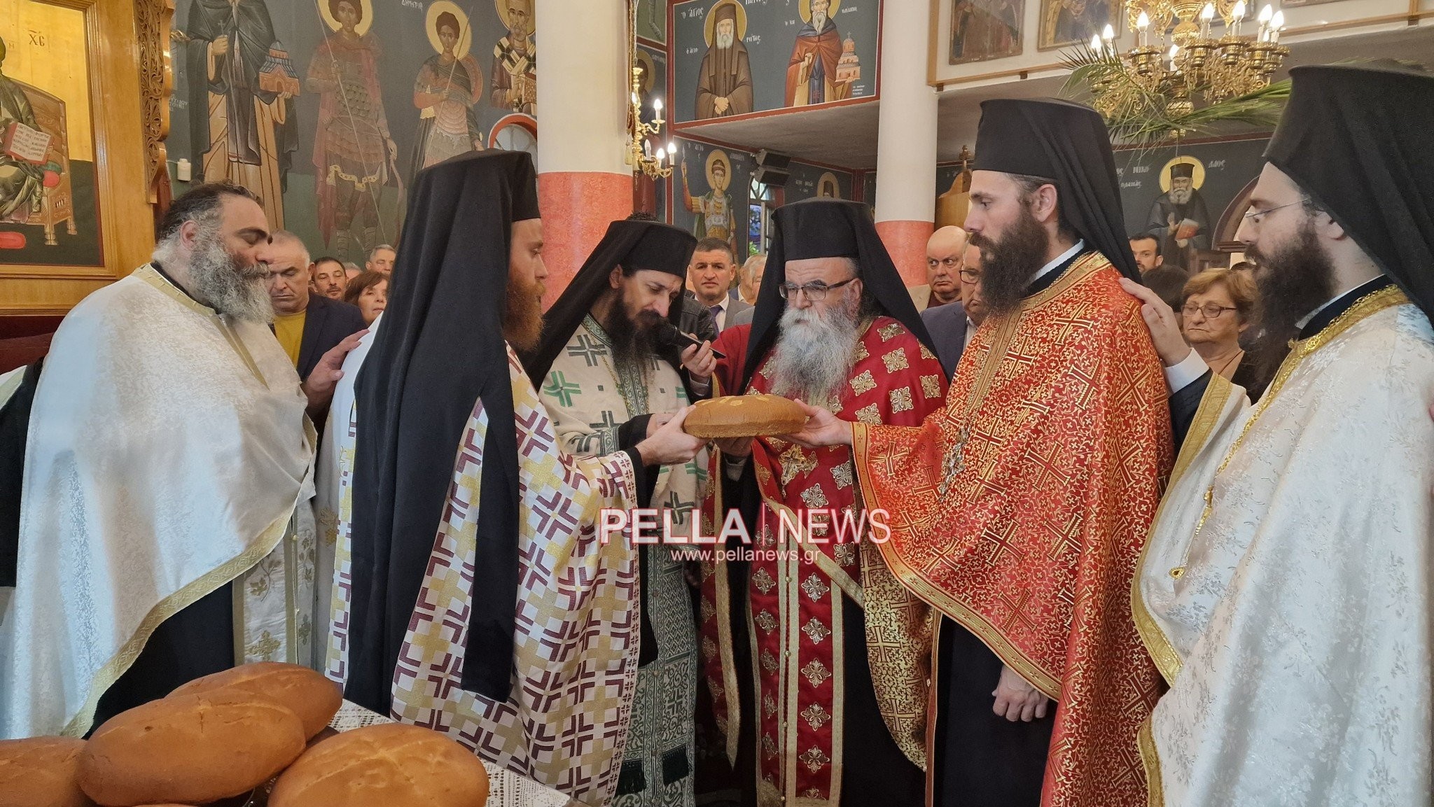 Η Αλμωπία γιορτάζει την Αγία Χρυσή