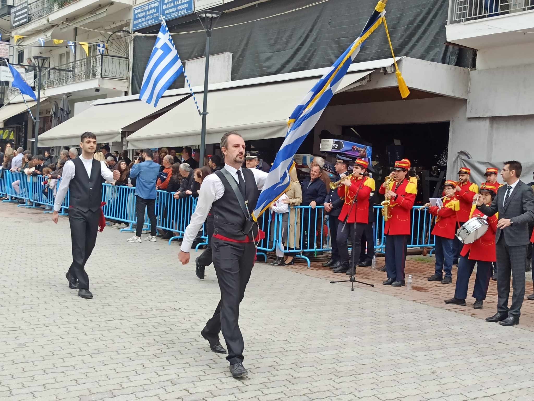 Πλούσιο Φωτορεπορτάζ από την παρέλαση στα Γιαννιτσά