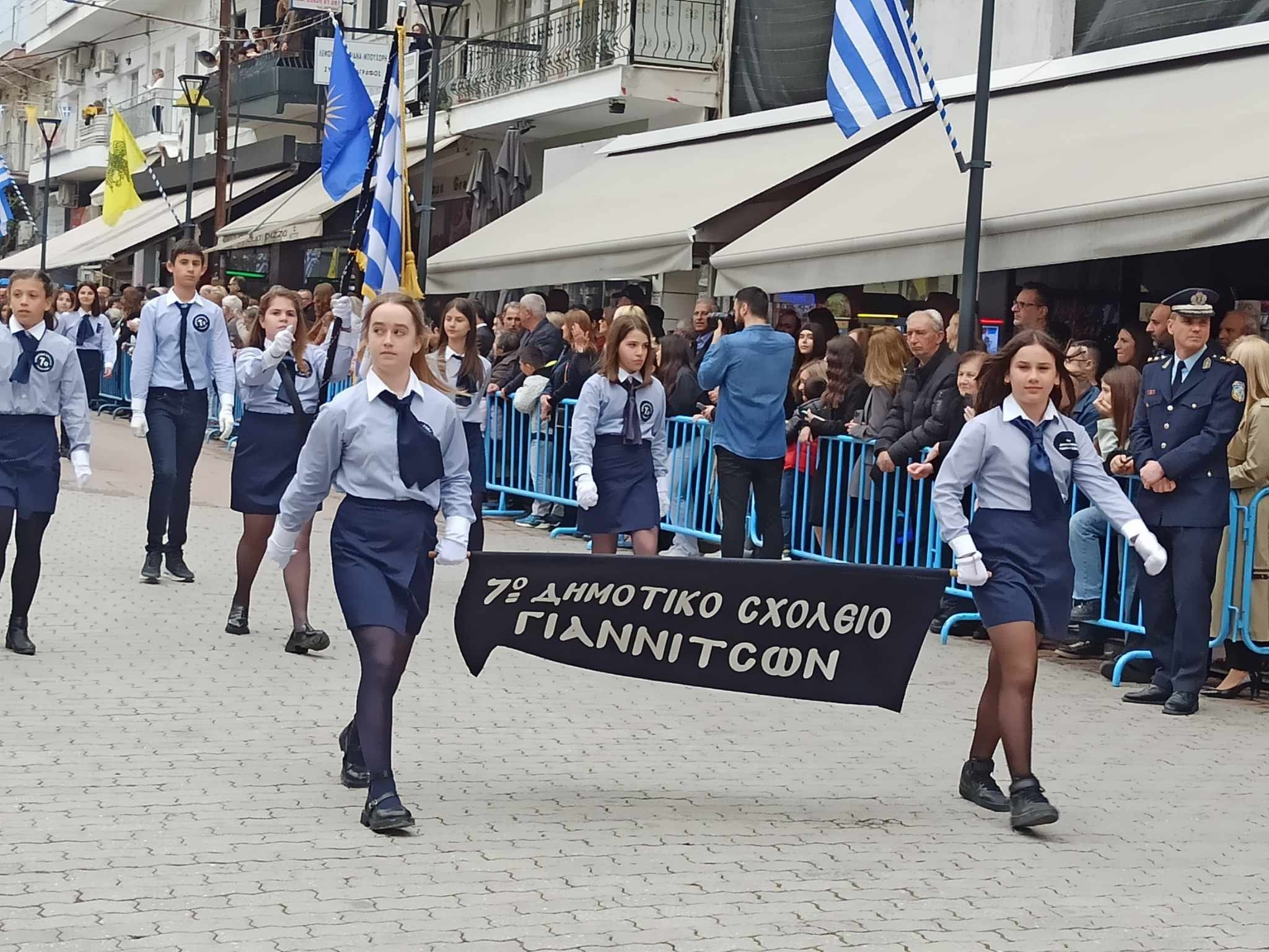 Πλούσιο Φωτορεπορτάζ από την παρέλαση στα Γιαννιτσά