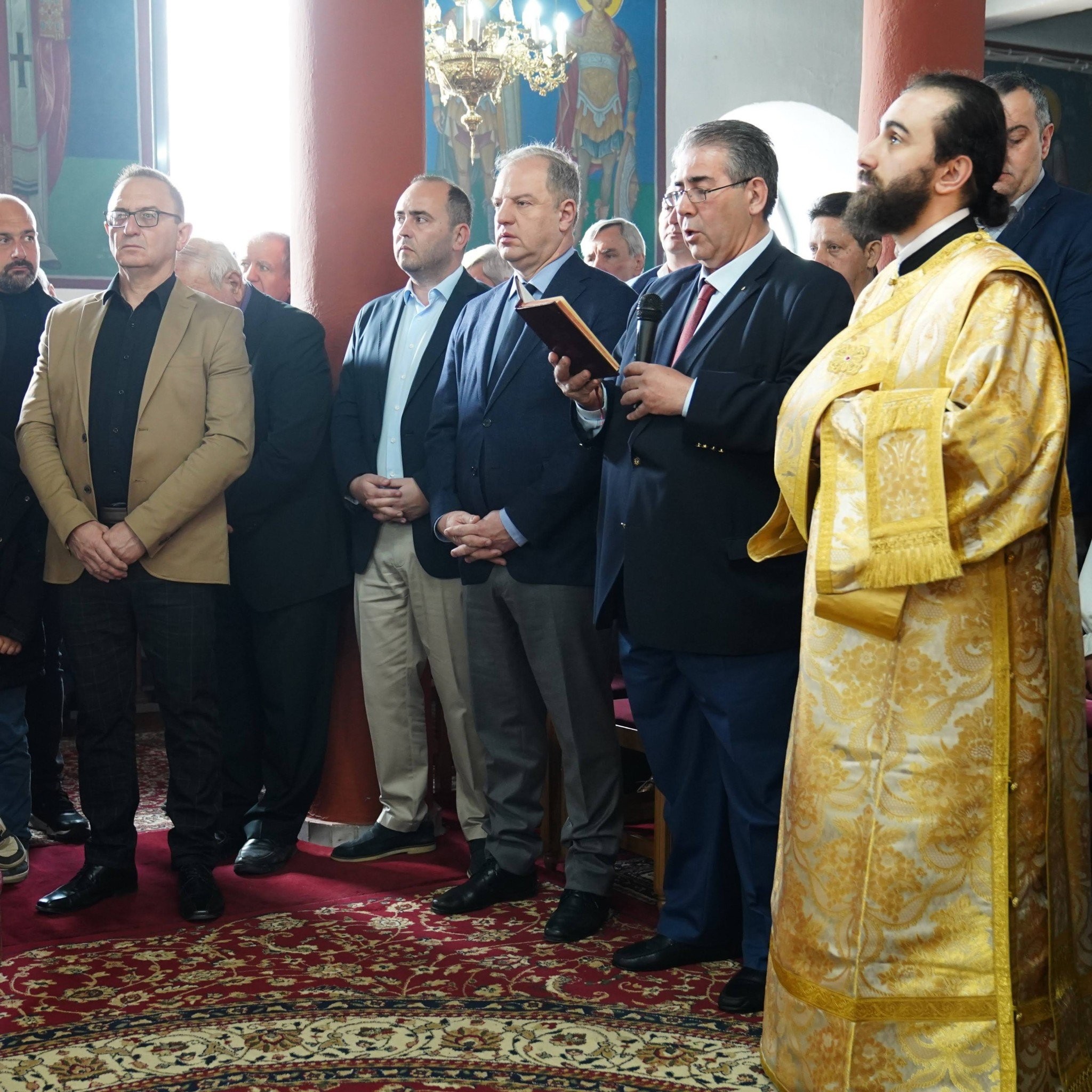 Σε κλίμα συγκίνησης η χειροτονία του νέου διακόνου στον Ιερό Ναό Αγίου Γεωργίου Σωσάνδρας