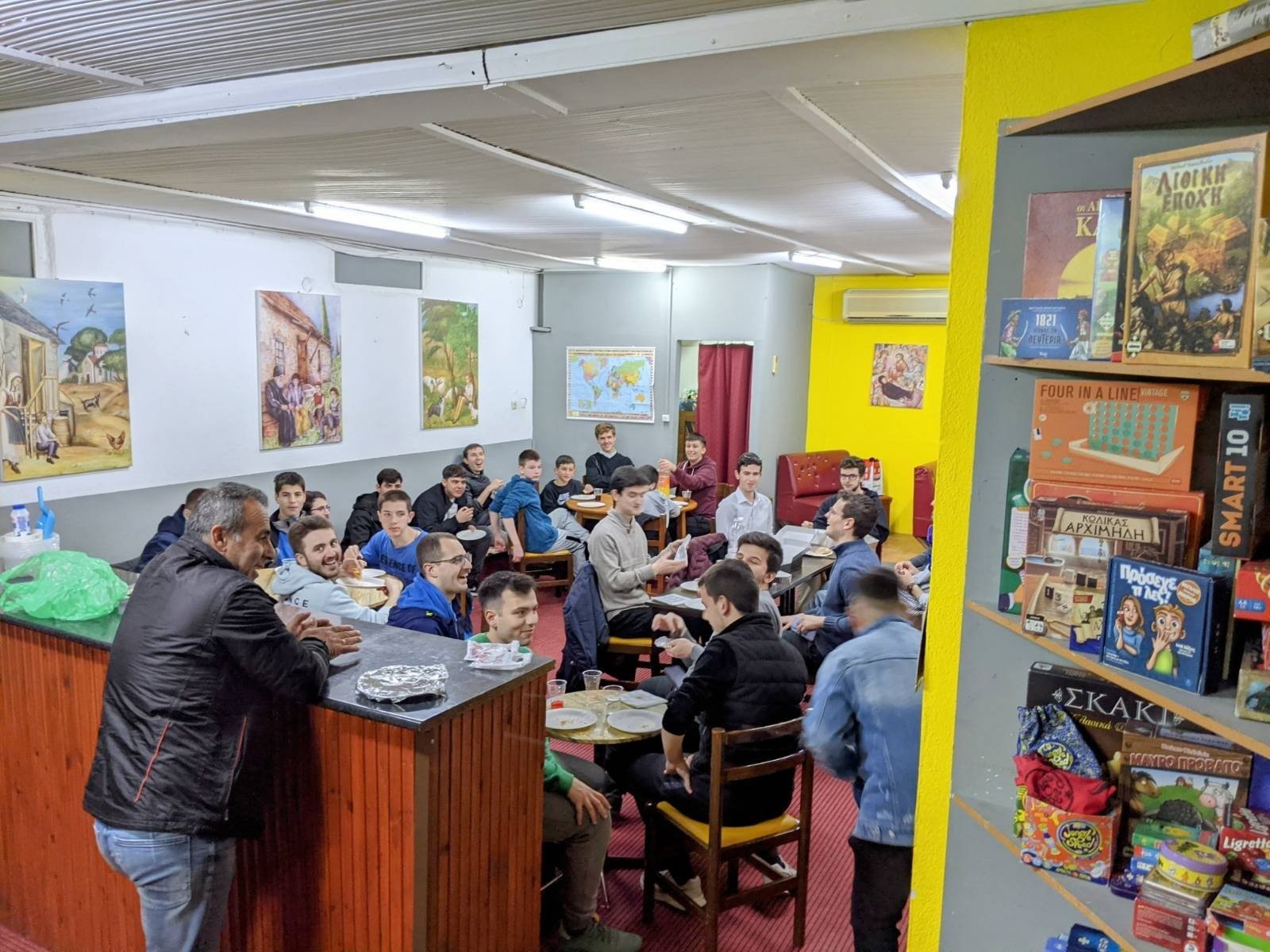 Μεγάλη επιτυχία για τη θεατρική παράσταση «Ο Αλέξανδρος Υψηλάντης και ο Ιερός Λόχος» στο Νεοχώρι