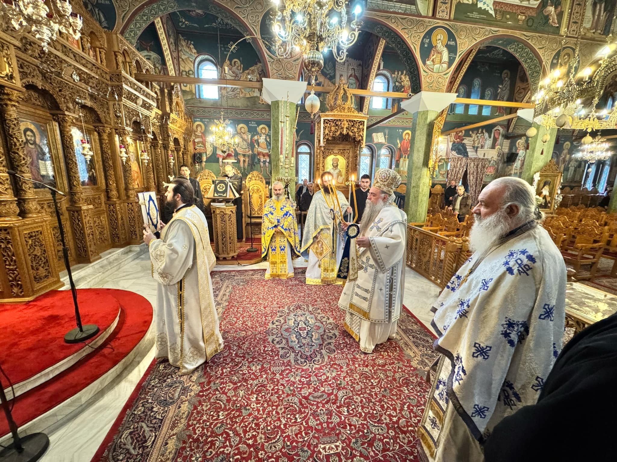 Αρχιερατική Θεία Λειτουργία στην Αριδαία με τον Επίσκοπο Αλμωπίας Στέφανο