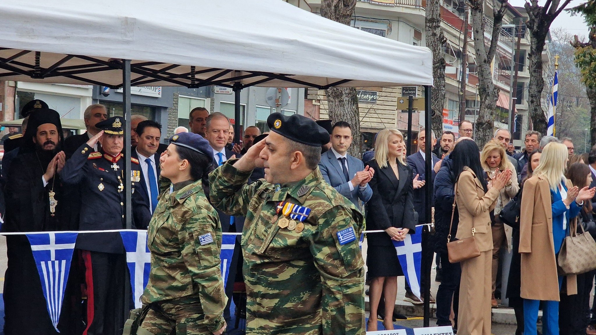 Μεγαλοπρεπής η παρέλαση της 25ης Μαρτίου στην Έδεσσα