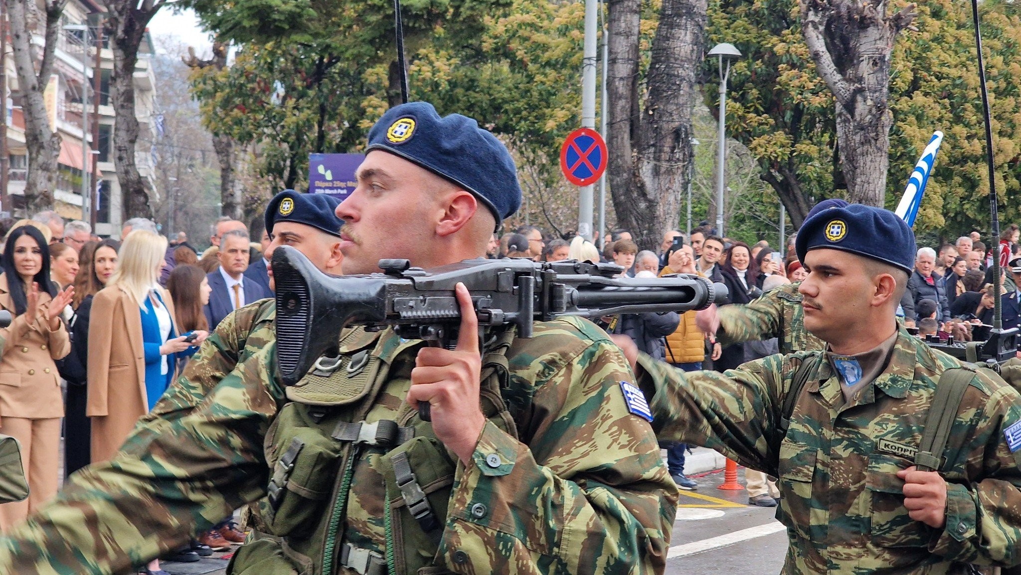 Μεγαλοπρεπής η παρέλαση της 25ης Μαρτίου στην Έδεσσα