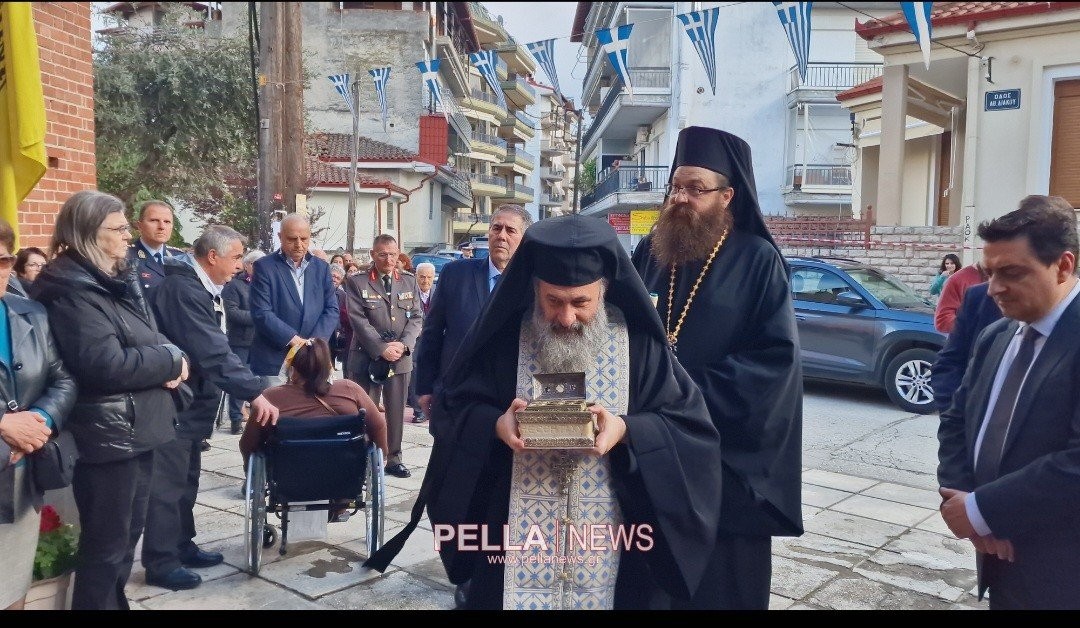 Η Έδεσσα υποδέχτηκε τα Άχραντα Πάθη του Κυρίου μας Ιησού Χριστού
