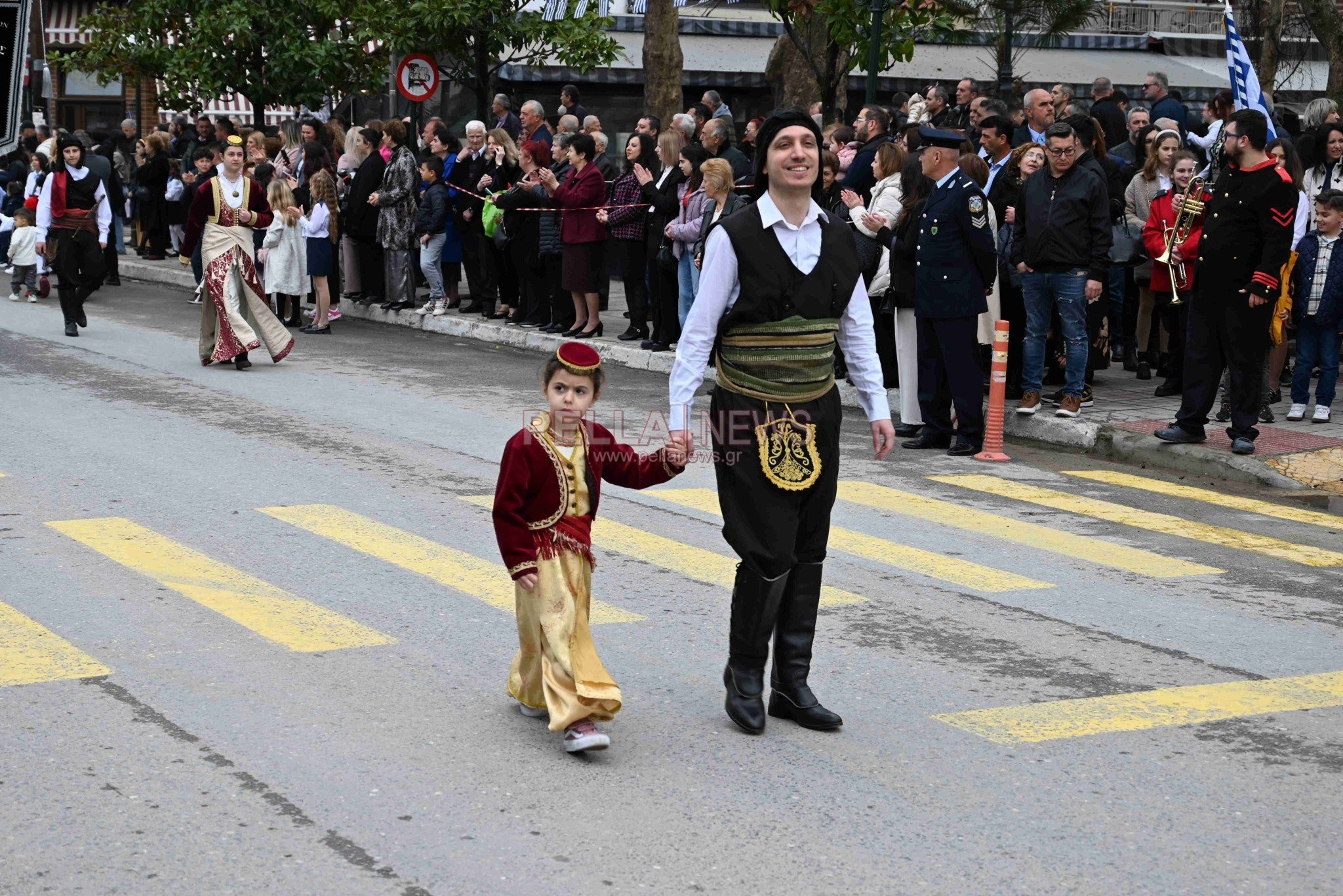 25η Μαρτίου 2025/Σκύδρα: Σχολεία και σύλλογοι τίμησαν την Εθνική Επέτειο με την κεντρική παρέλαση