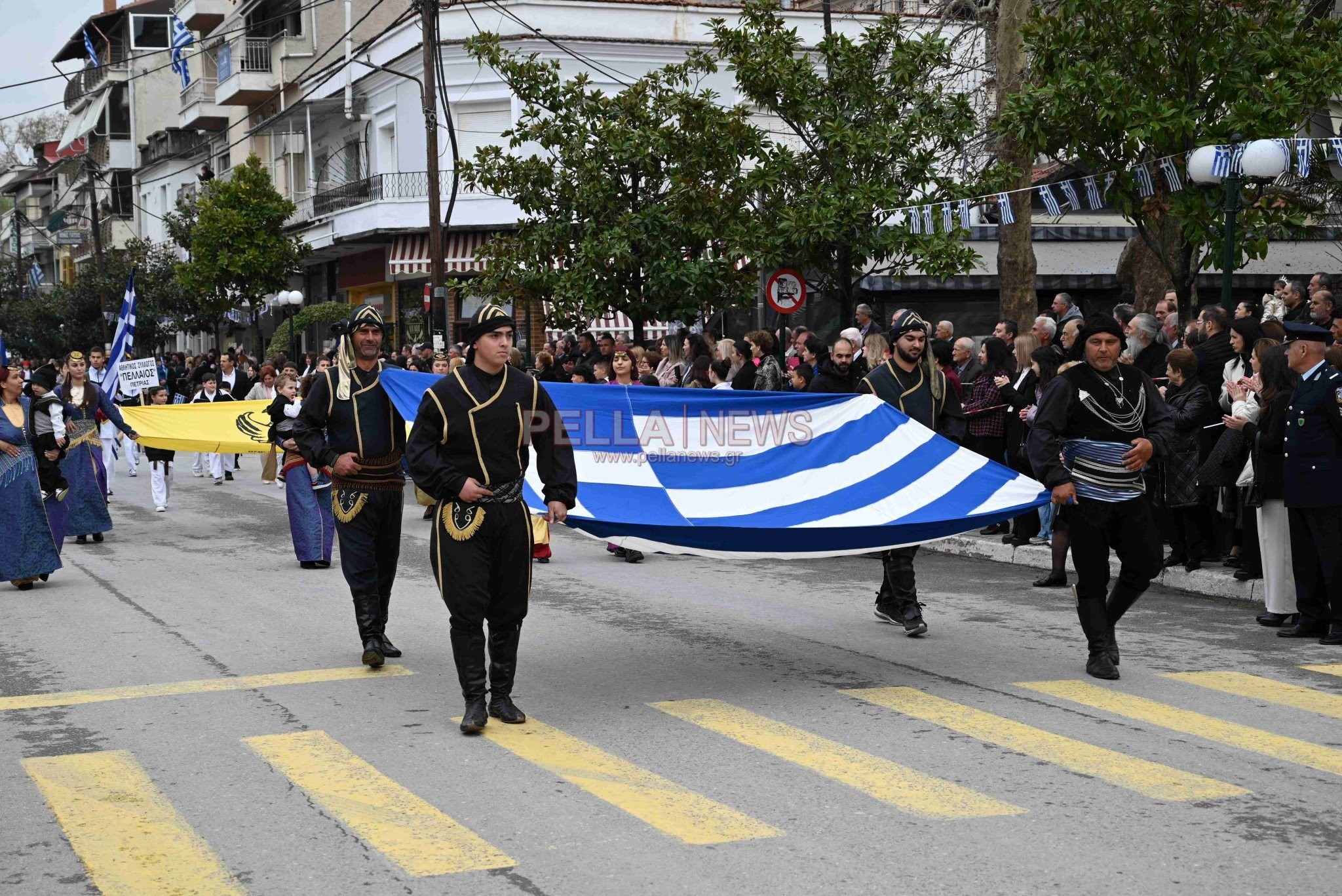 25η Μαρτίου 2025/Σκύδρα: Σχολεία και σύλλογοι τίμησαν την Εθνική Επέτειο με την κεντρική παρέλαση