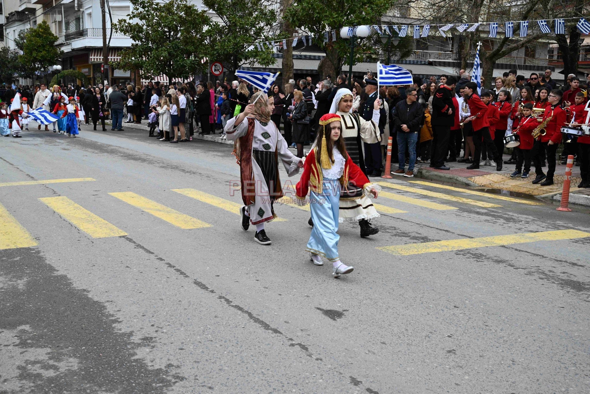 25η Μαρτίου 2025/Σκύδρα: Σχολεία και σύλλογοι τίμησαν την Εθνική Επέτειο με την κεντρική παρέλαση