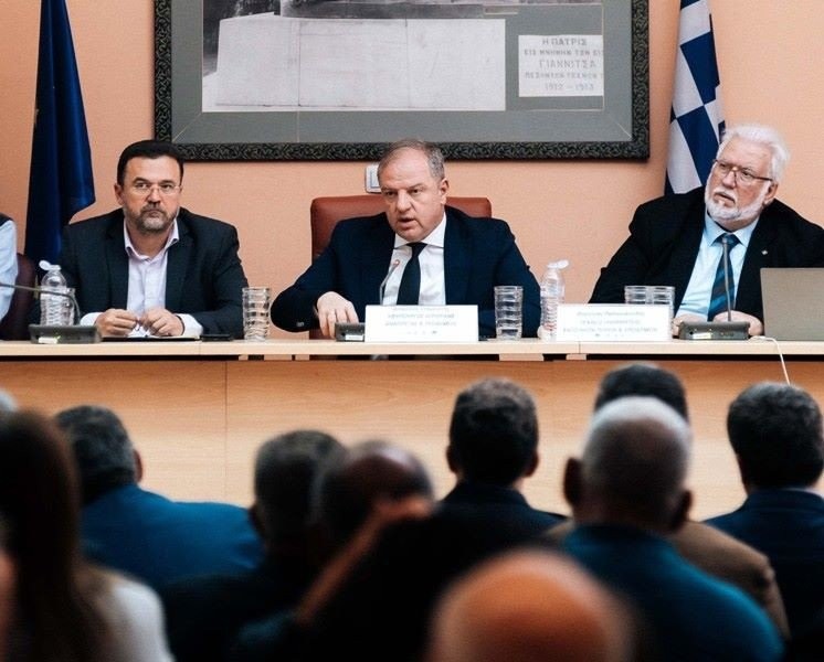 ΥφΑΑΤ, Διονύσης Σταμενίτης: «Ενισχύσουμε τις επενδύσεις στα θερμοκήπια, δίνουμε νέες προοπτικές στους παραγωγούς μας»