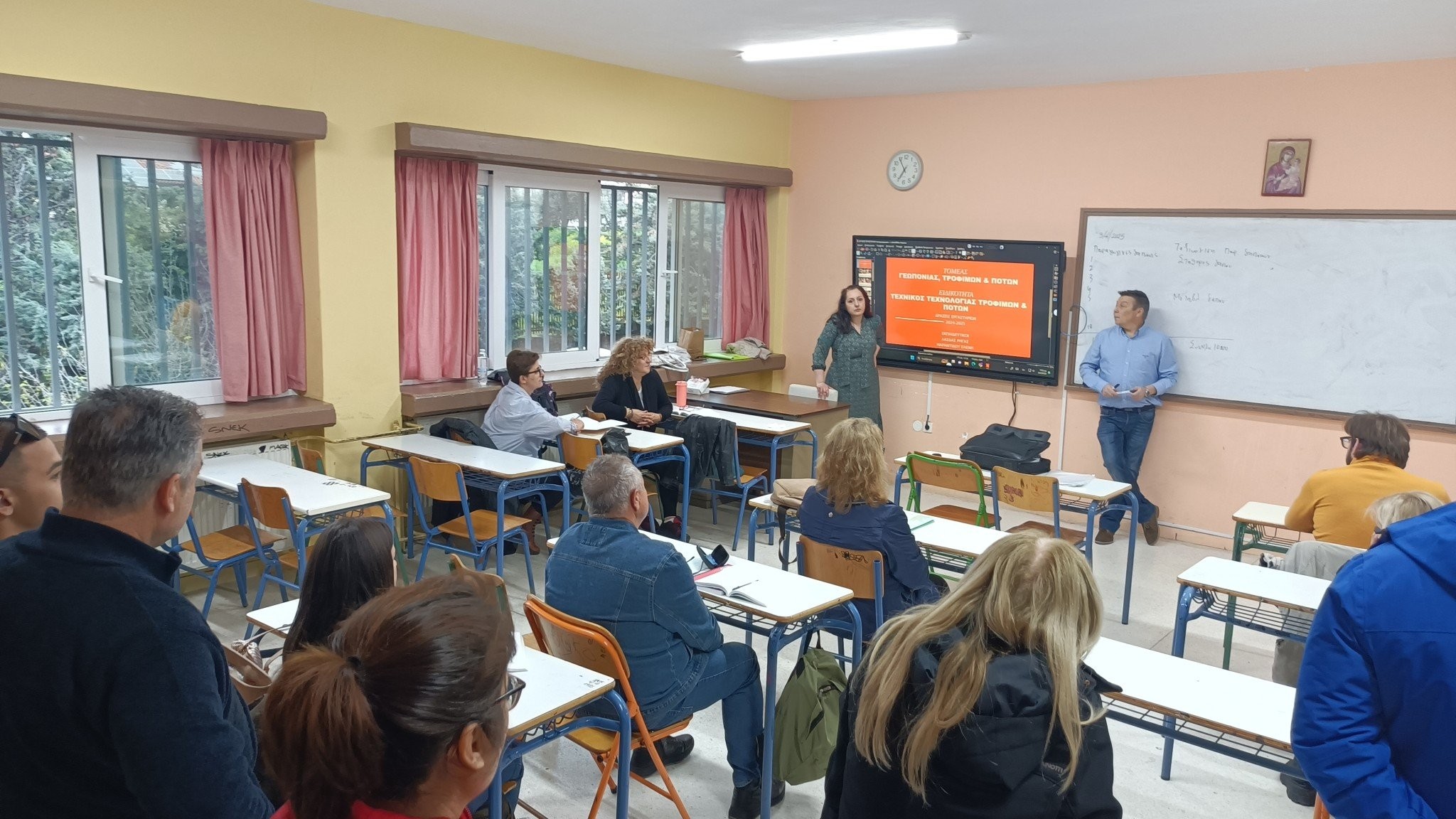 Το Σχολείο Δεύτερης Ευκαιρίας Γιαννιτσών επισκέφθηκε το Εσπερινό ΕΠΑΛ