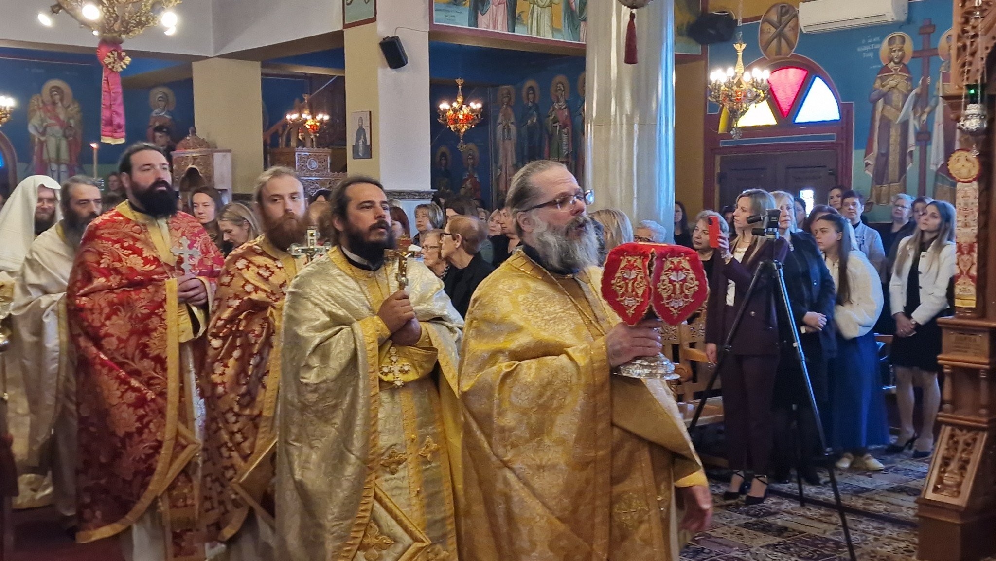 Σε κλίμα συγκίνησης η εις διάκονον χειροτονία του π. Ιωσήφ Παλάνη στο Άσπρο Σκύδρας
