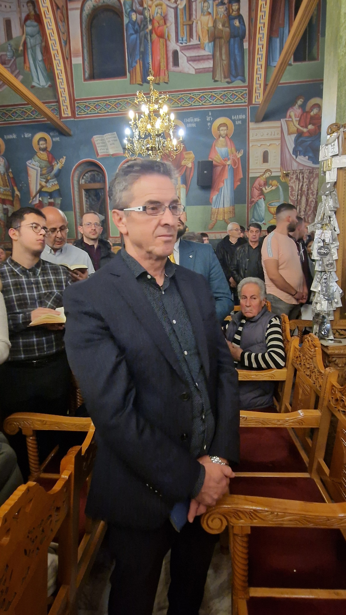 Ο Θεοφιλέστατος Επίσκοπος Αλμωπίας Στέφανος έψαλε τα Εγκώμια του Επιταφίου στον Ιερό Ναό Αγίων Νικάνδρου και Ιωαννικίου Αριδαίας
