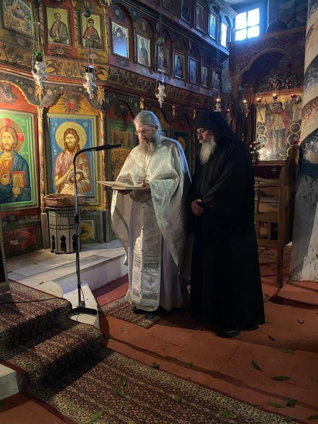 Εσπερινός της Αγάπης στην Ιερά Μονή Αρχαγγέλου Μιχαήλ Αλμωπίας με τον Επίσκοπο Αλμωπίας Στέφανο