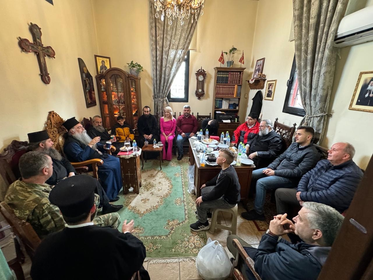 Επισκέψεις Θεοδώρας Τζάκρη στα Γεύματα Αγάπης στην Έδεσσα, τα Γιαννιτσά και την Σκύδρα, στο Γηροκομείο της Έδεσσας και το Ορφανοτροφείο Γιαννιτσών