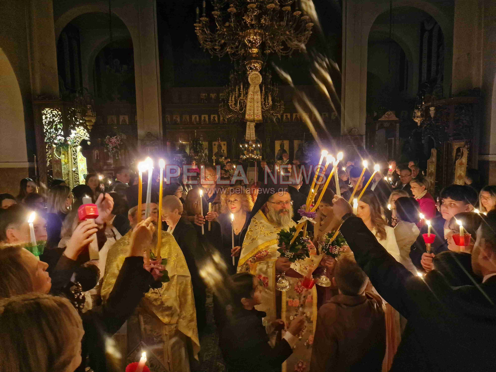 Χριστός Ανέστη: Χαρμόσυνες εικόνες από τον Ιερό Ναό Αγίου Στεφάνου Σκύδρας