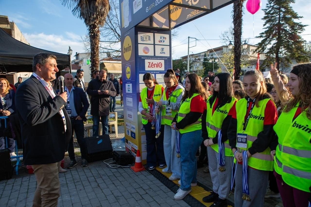 Η εκκίνηση του 19ου Διεθνούς Μαραθωνίου «Μ. Αλέξανδρος» από τον Δήμαρχο Πέλλας