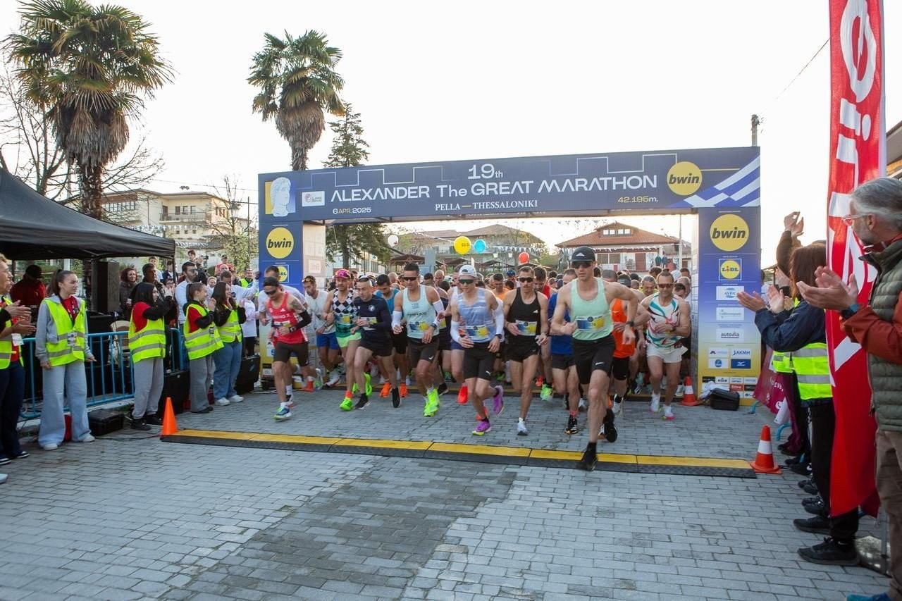 Η εκκίνηση του 19ου Διεθνούς Μαραθωνίου «Μ. Αλέξανδρος» από τον Δήμαρχο Πέλλας