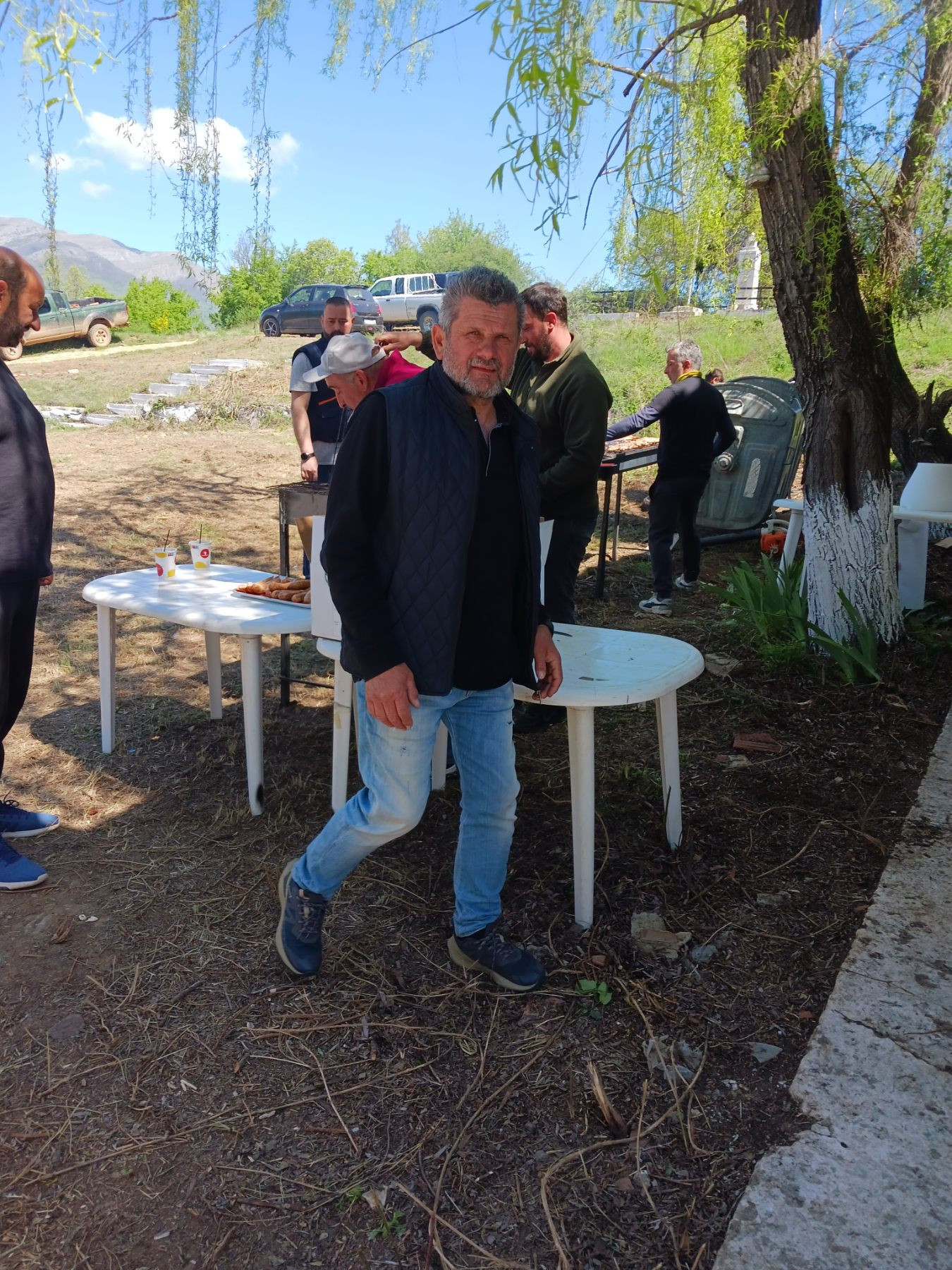 Πρωτομαγιά στον Αρχάγγελο Αλμωπίας: Μια γιορτή παράδοσης και κεφιού