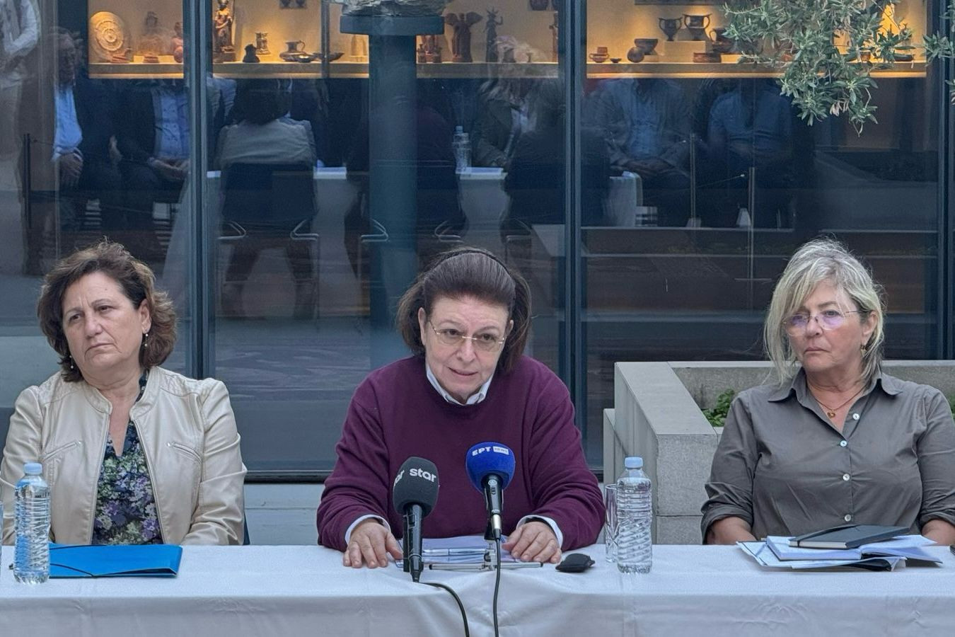 Στον αρχαιολογικό χώρο της Πέλλας η υπουργός Πολιτισμού Λ. Μενδώνη