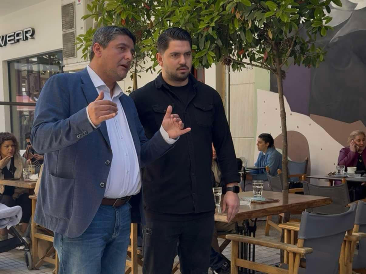 Δήμος Πέλλας- Συνεργασία για τα τραπεζοκαθίσματα στους κεντρικούς δρόμους
