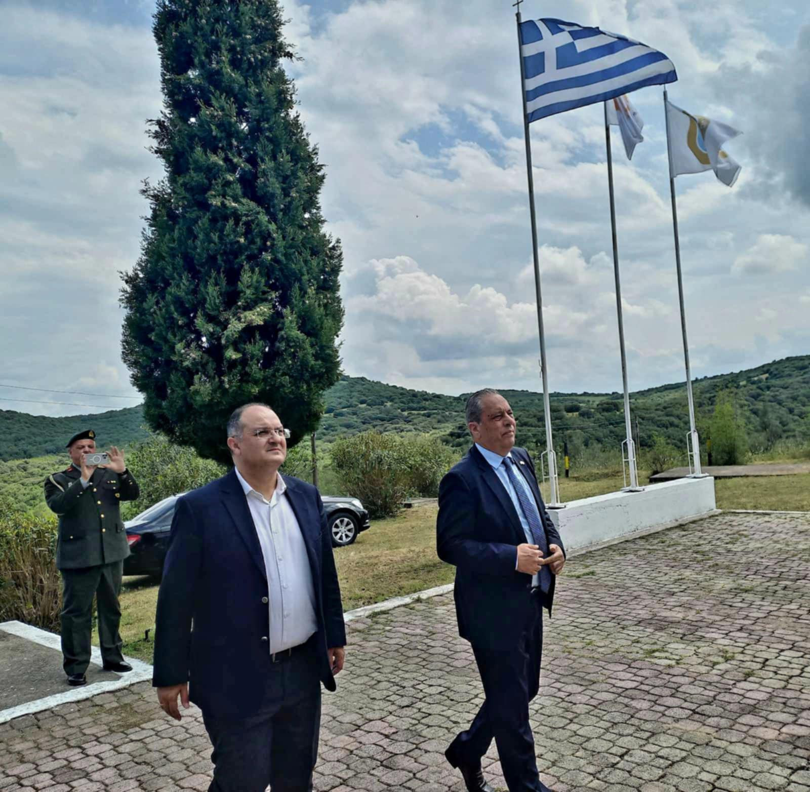 Δήμος Κιλκίς- Προσκύνημα Υπουργού Άμυνας Κύπρου στον Ακρίτα για τον Γρηγόρη Αυξεντίου
