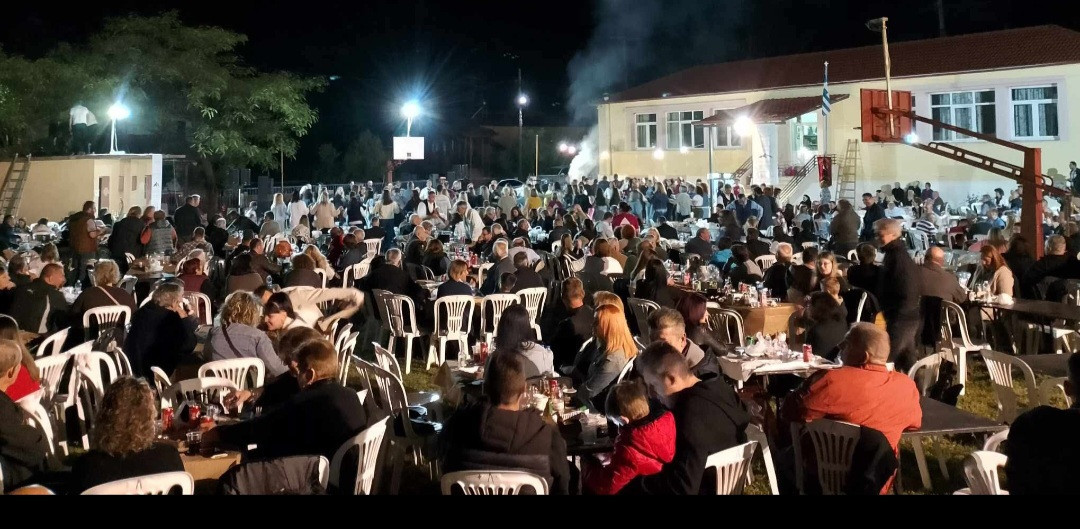 Πανηγύρι στο Θεοδωράκι Αλμωπίας: Μια βραδιά γεμάτη φίλους και παράδοση