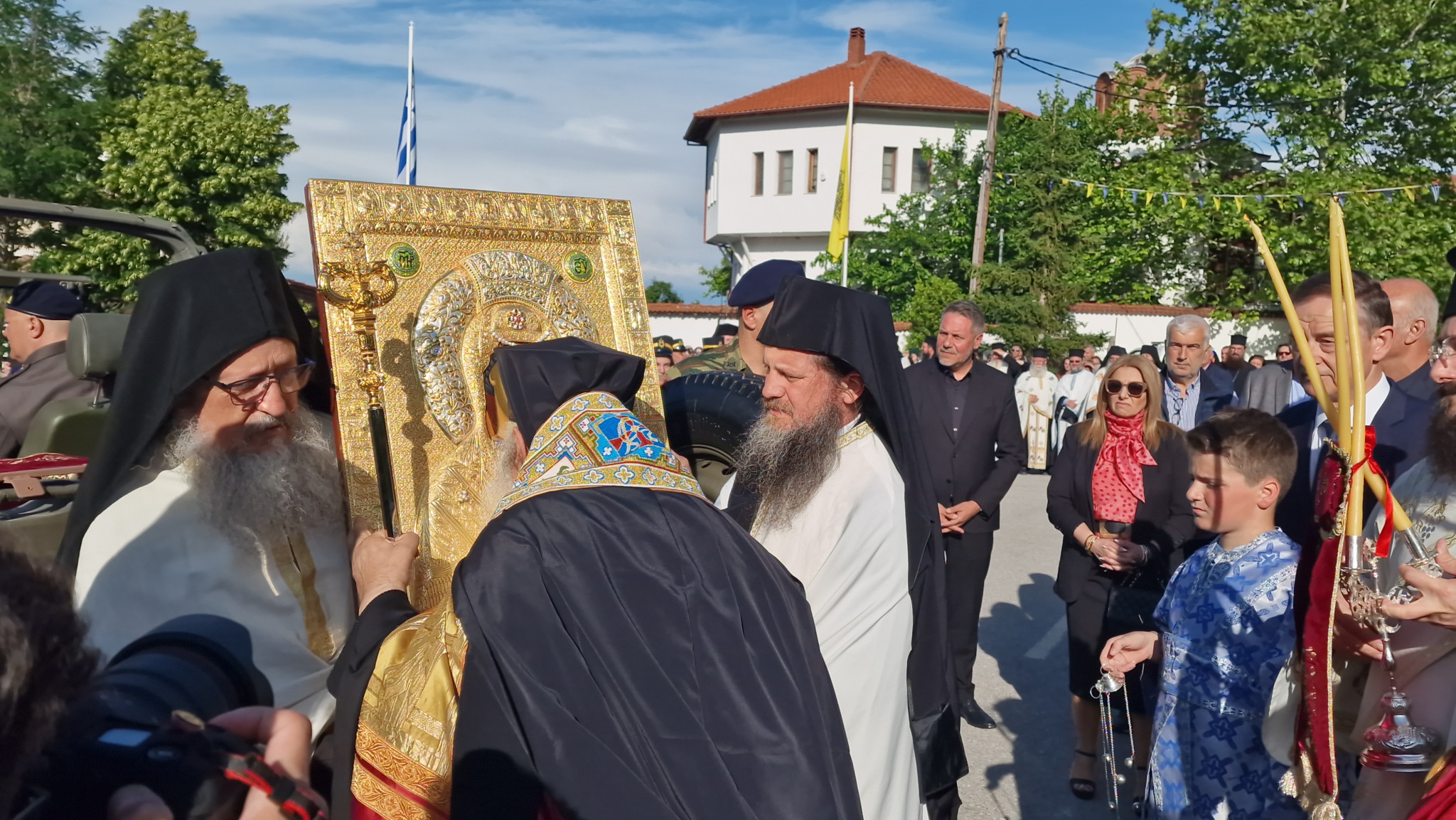 Με λαμπρότητα η υποδοχή της Ιεράς Εικόνας της Παναγίας της Βηματάρισσας στη Γρίβα