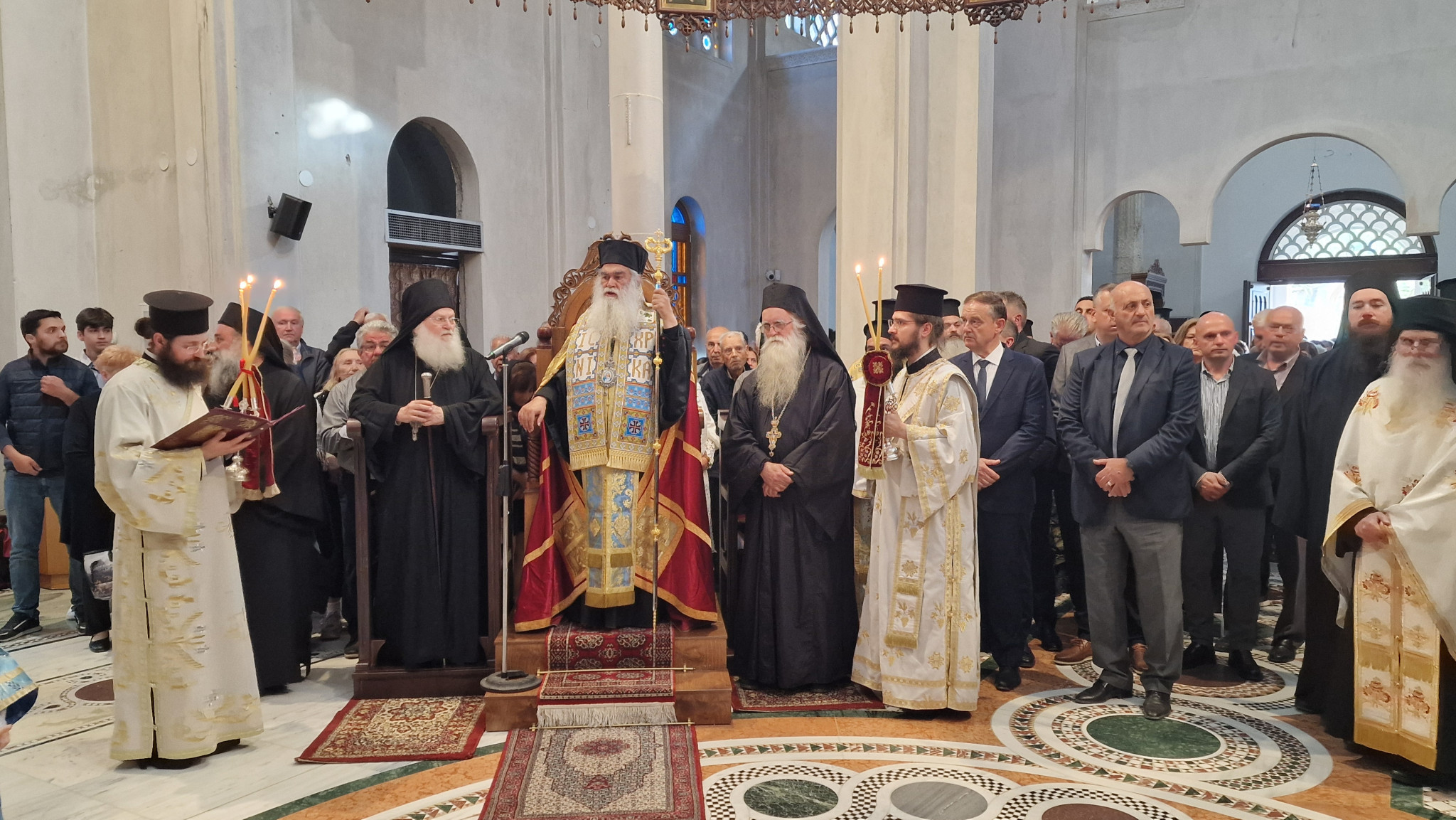 Με λαμπρότητα η υποδοχή της Ιεράς Εικόνας της Παναγίας της Βηματάρισσας στη Γρίβα