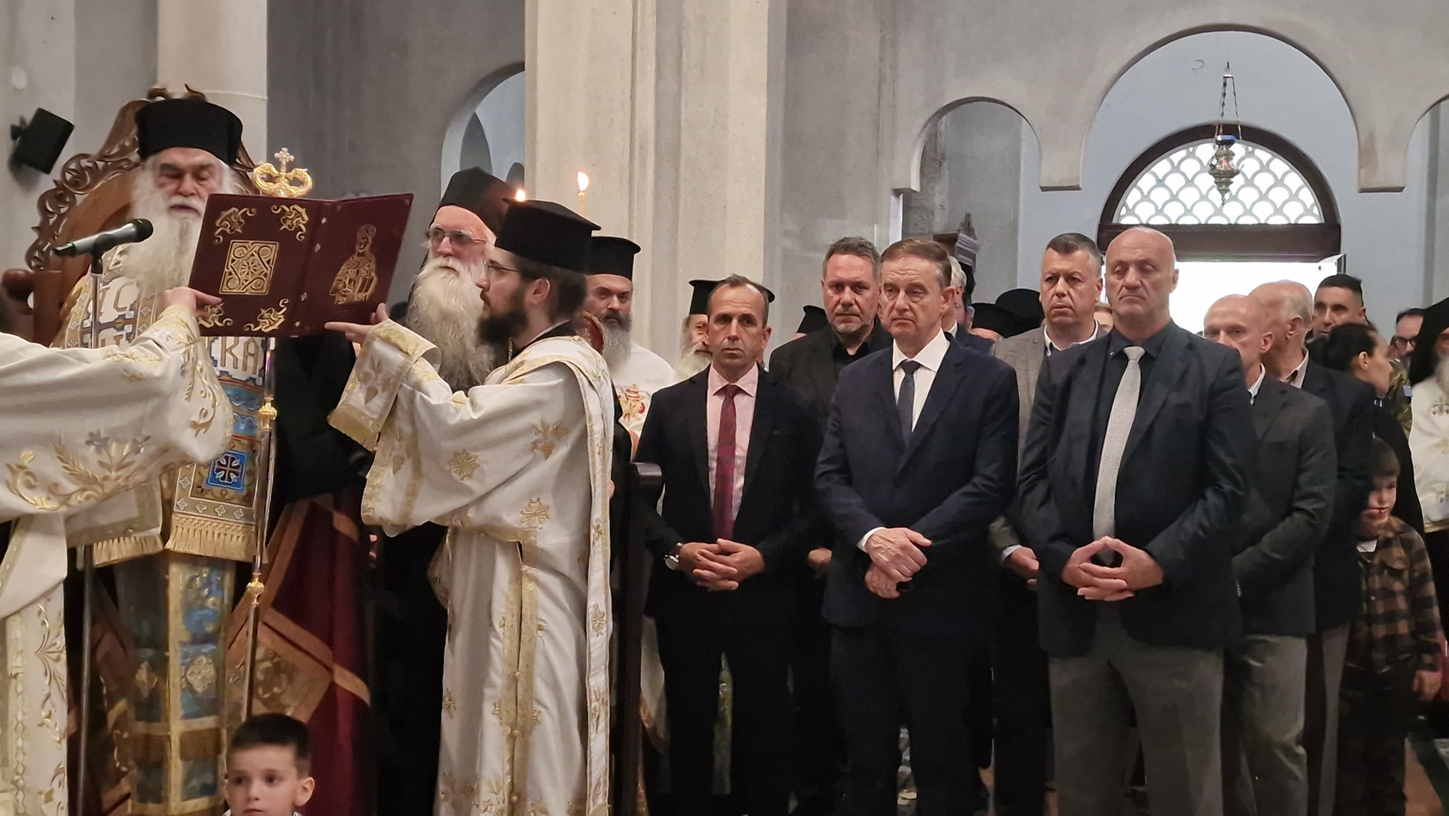Με λαμπρότητα η υποδοχή της Ιεράς Εικόνας της Παναγίας της Βηματάρισσας στη Γρίβα