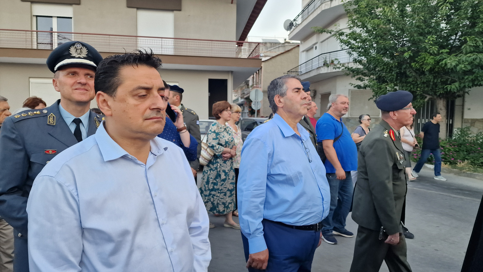 Έδεσσα: Πανηγυρικός Εσπερινός και Πανδήμη Λιτανεία στους δρόμους της πόλης – Η Έδεσσα τίμησε με λαμπρότητα τους Αγίους Αναργύρους