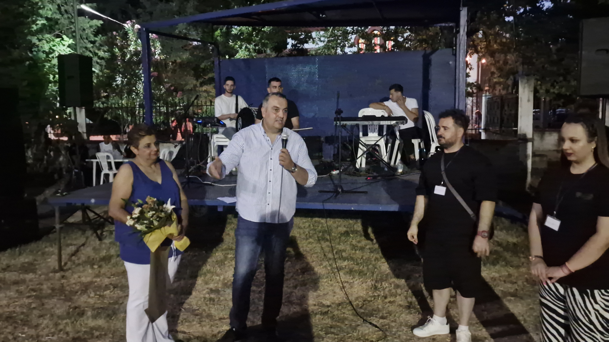 Η Μηλιά Αλμωπίας γιόρτασε με λαμπρότητα την Αγία Κυριακή — Πανηγυρικός Εσπερινός, τιμητικές βραβεύσεις και παραδοσιακό γλέντι