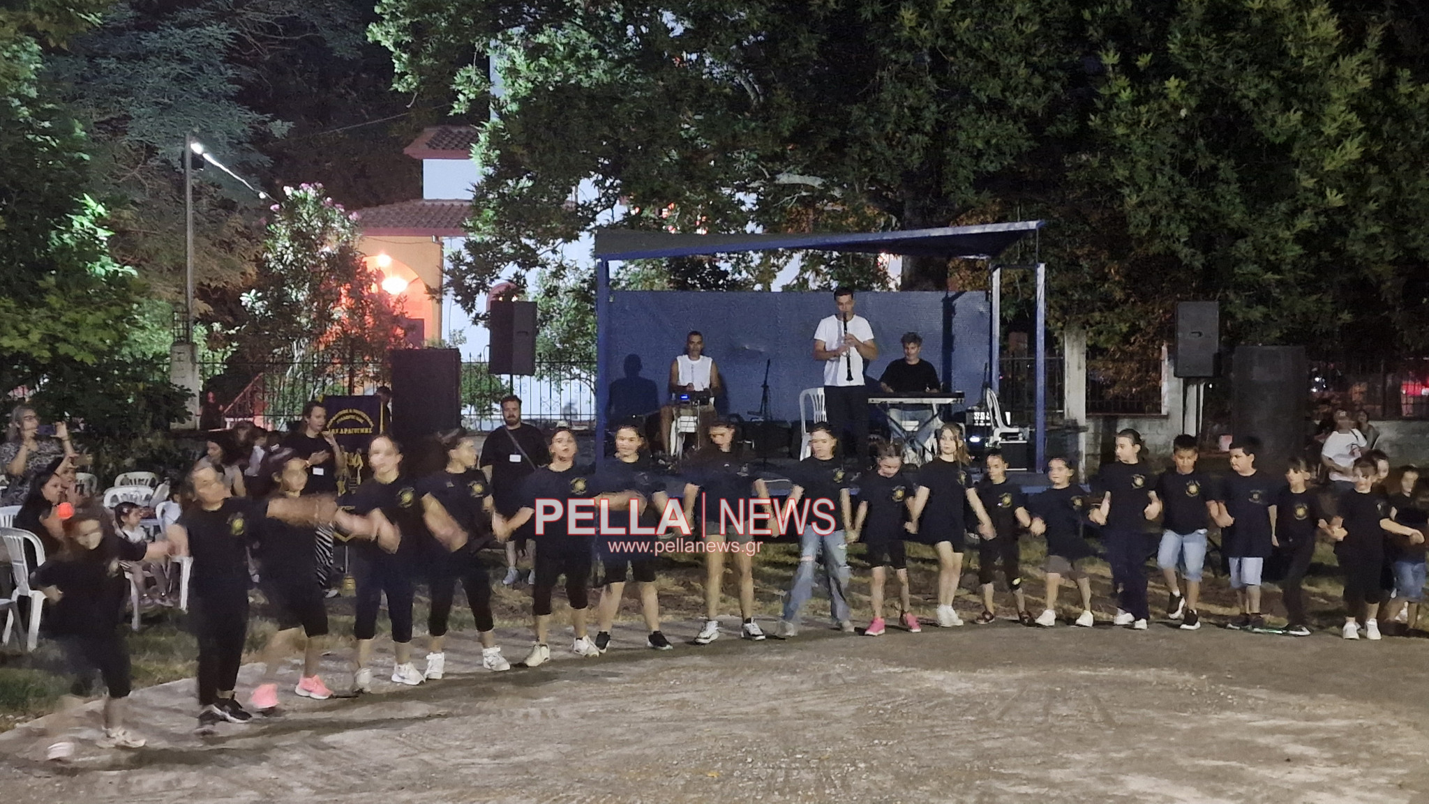 Η Μηλιά Αλμωπίας γιόρτασε με λαμπρότητα την Αγία Κυριακή — Πανηγυρικός Εσπερινός, τιμητικές βραβεύσεις και παραδοσιακό γλέντι
