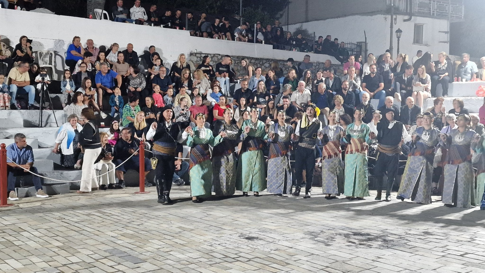 24η Γιορτή Κερασιού στον Αρχάγγελο Αλμωπίας – Η 1η Ημέρα με δυνατές Παρουσίες  και Μηνύματα Στήριξης