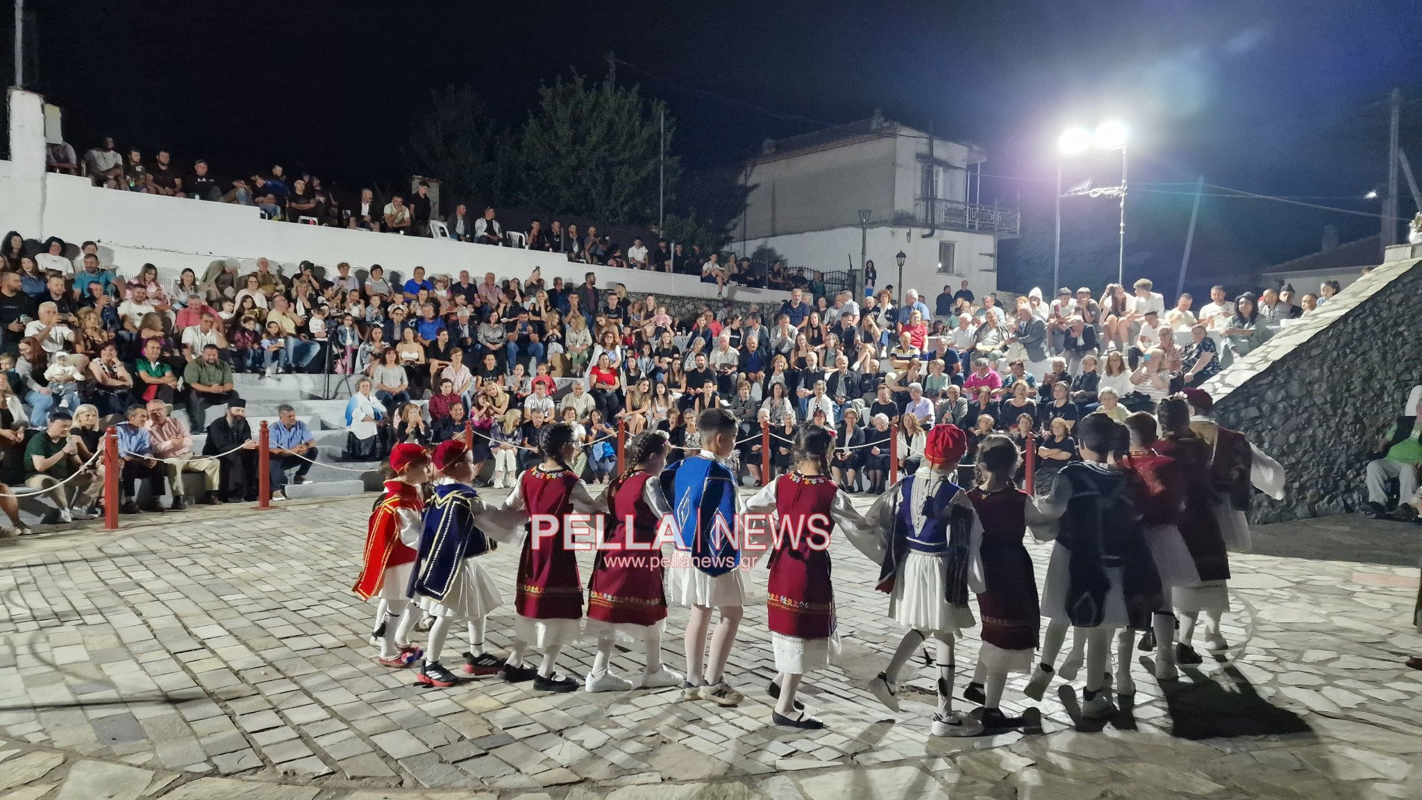 24η Γιορτή Κερασιού στον Αρχάγγελο Αλμωπίας – Η 1η Ημέρα με δυνατές Παρουσίες  και Μηνύματα Στήριξης