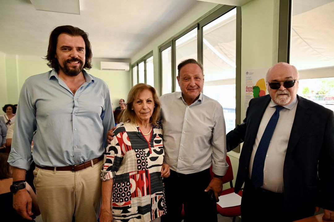 Η  Αθηνά Αηδονά στα εγκαίνια δομών παροχής ολοκληρωμένων υπηρεσιών κοινωνικής φροντίδας και υποστήριξης για άτομα με αναπηρία και χρόνιες παθήσεις και για τις οικογένειές τους