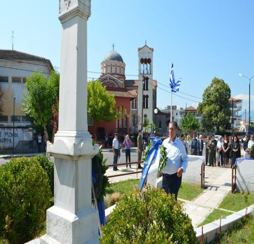 Ο Δήμος Σκύδρας τίμησε τους αγωνιστές, τα θύματα και τους αιχμαλώτους της τουρκικής εισβολής στην Κύπρο