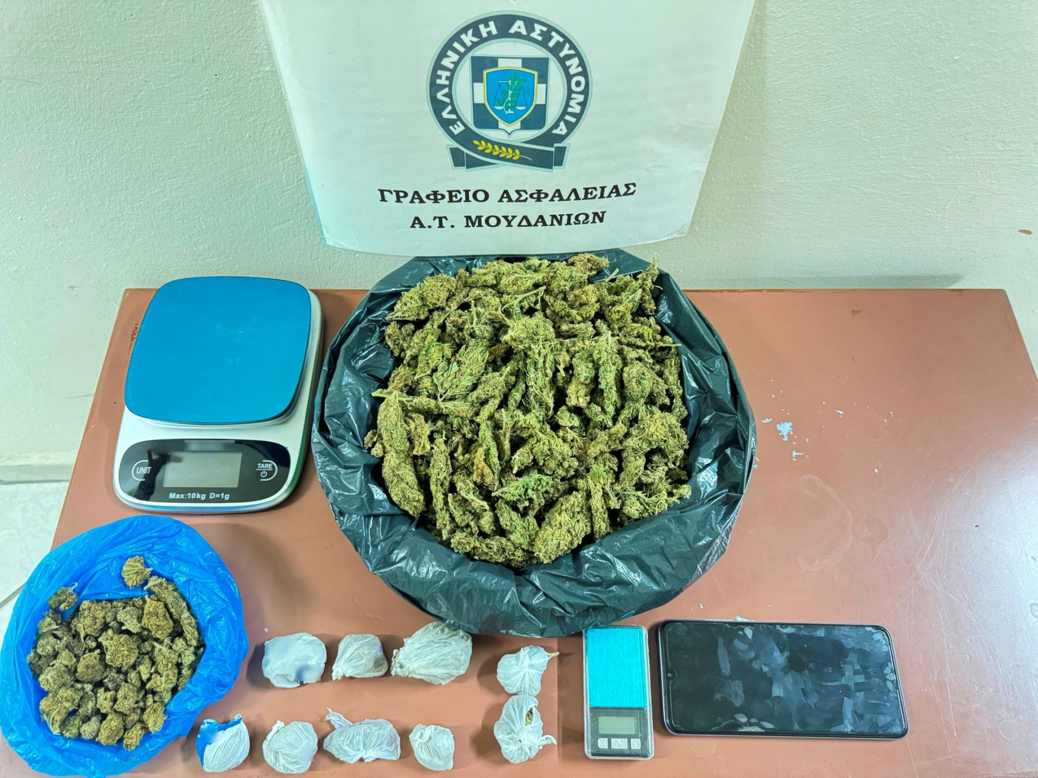Συνελήφθησαν 2 άτομα, σε διαφορετικές περιπτώσεις, για παραβάσεις της νομοθεσίας περί ναρκωτικών