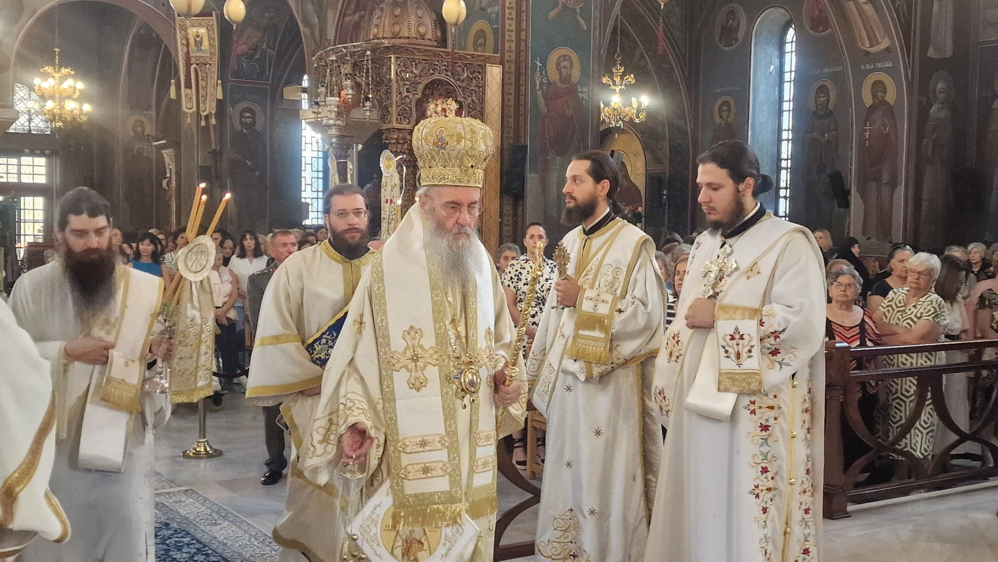 Πολυαρχιερατική Θεία Λειτουργία στον Καθεδρικό Ι. Ναό Αγίας Σκέπης Έδεσσας για τον εορτασμό του Αγίου Καλλινίκου