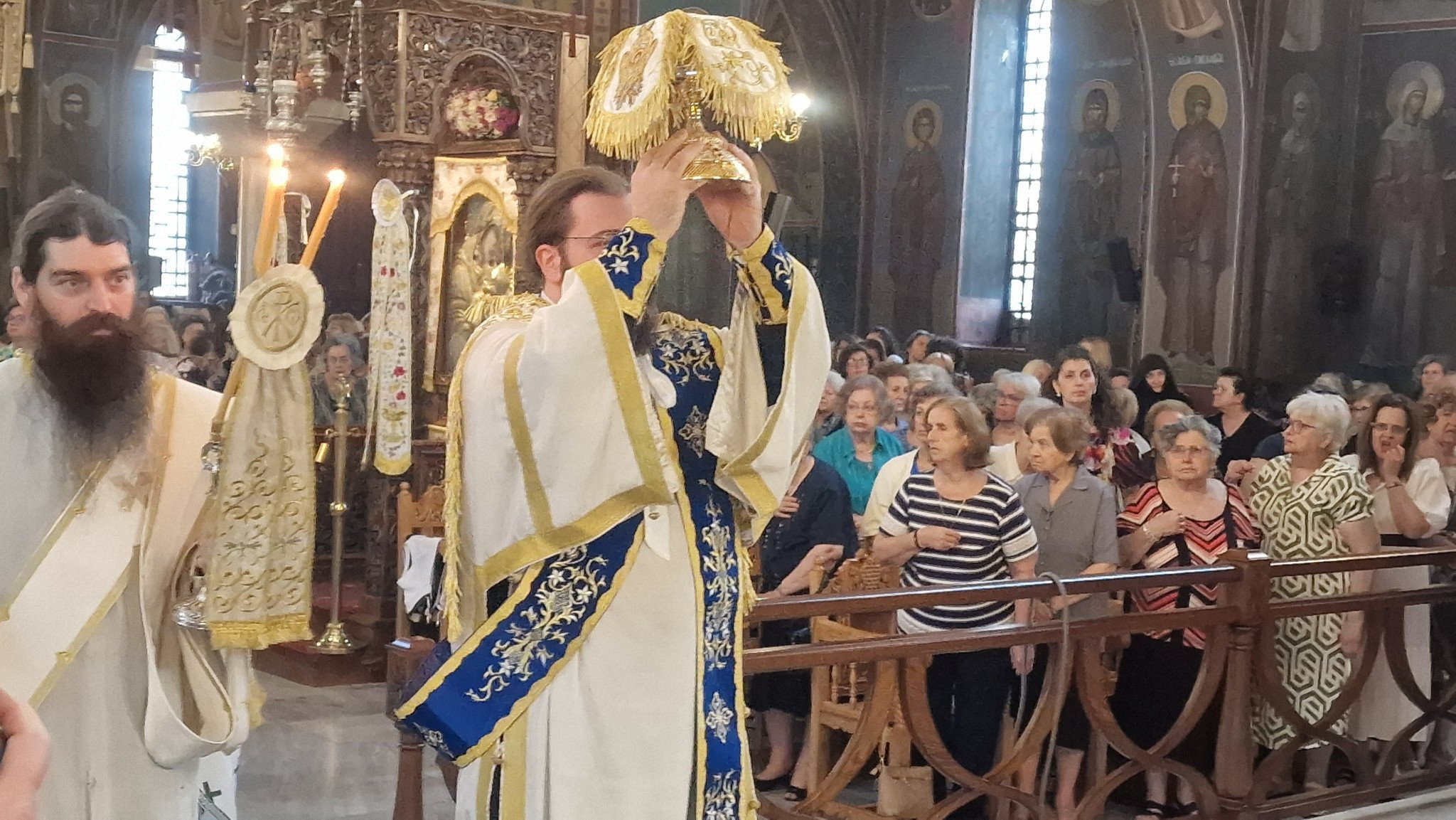 Πολυαρχιερατική Θεία Λειτουργία στον Καθεδρικό Ι. Ναό Αγίας Σκέπης Έδεσσας για τον εορτασμό του Αγίου Καλλινίκου