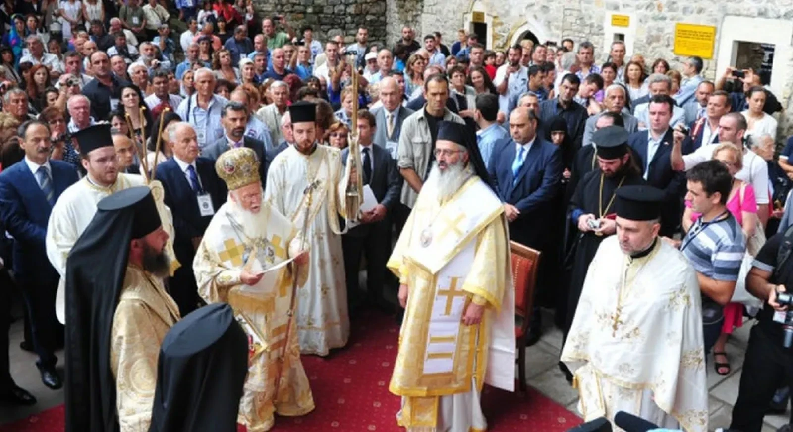 Βέρμιο: Άρχισαν να συρρέουν οι προσκυνητές στην Παναγία Σουμελά